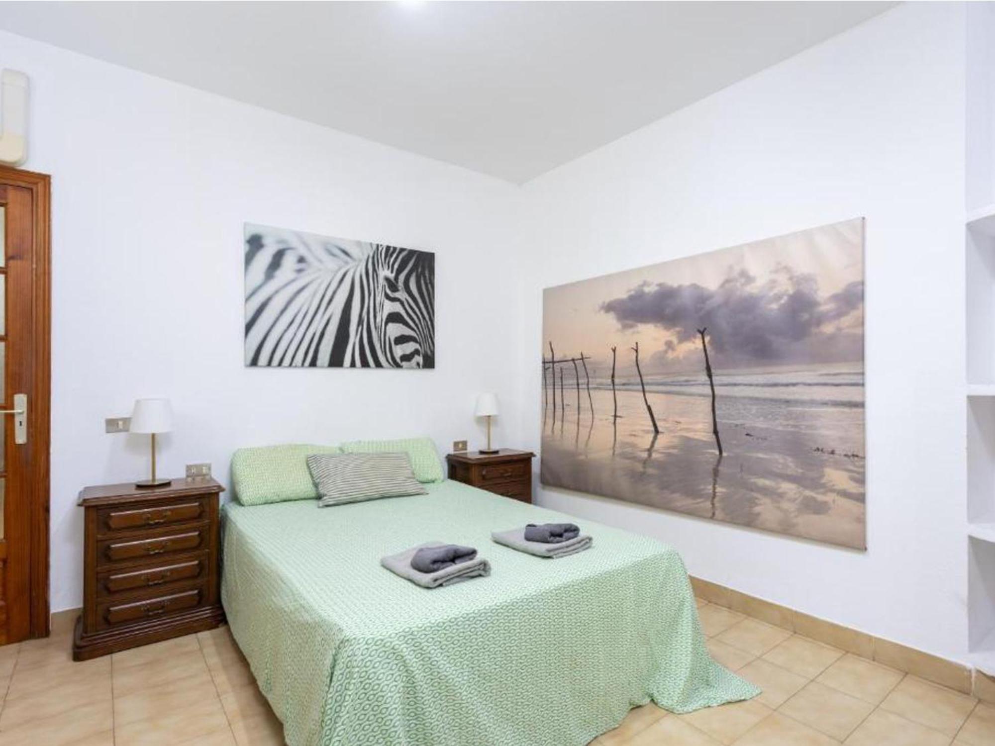 Live Decre Con Piscina Tabaiba