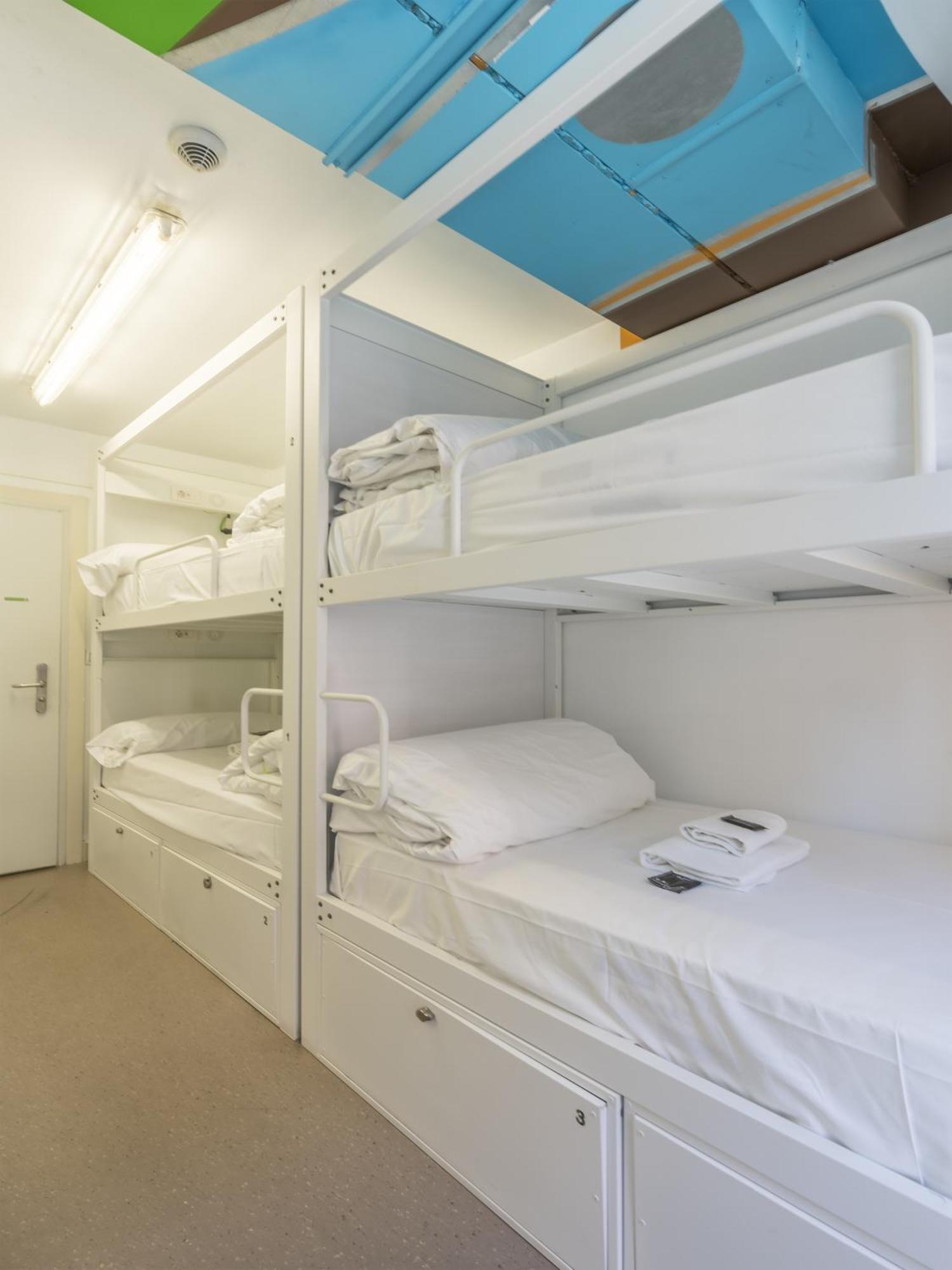 Ganbara - Self Check In Hostel