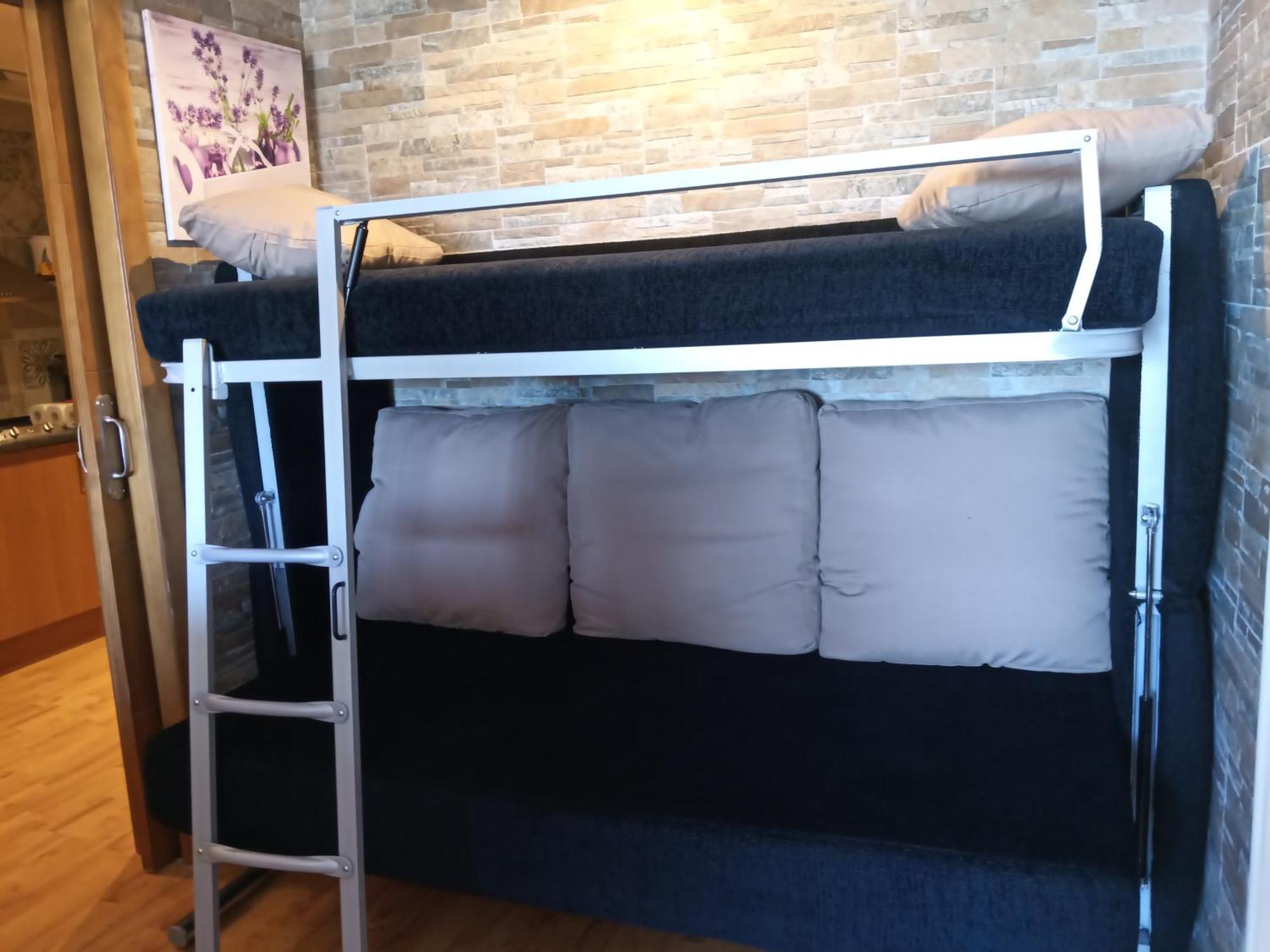 Familiar Sierra Deluxe Apartment *