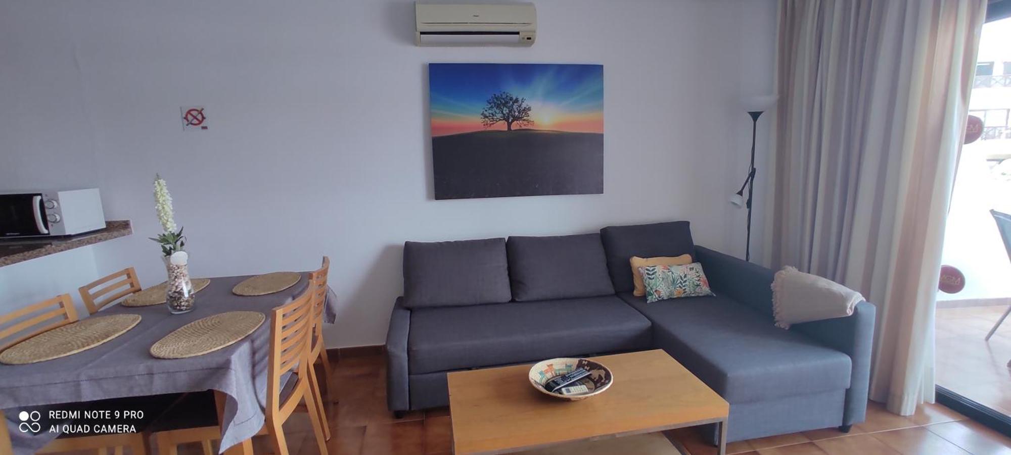 Apartment With Pool And Gardens Near The Coast