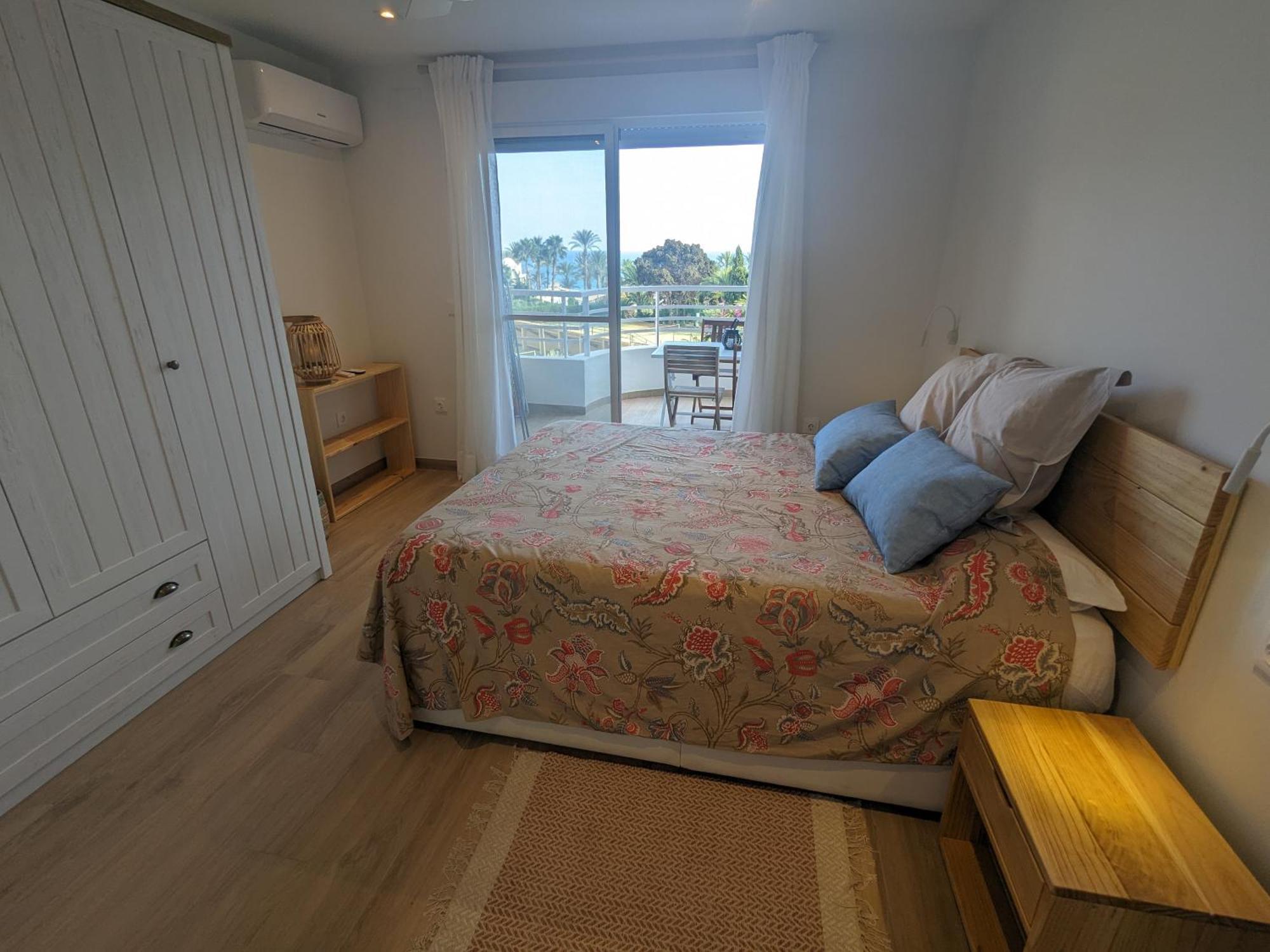 Apartamento La Caleta *
