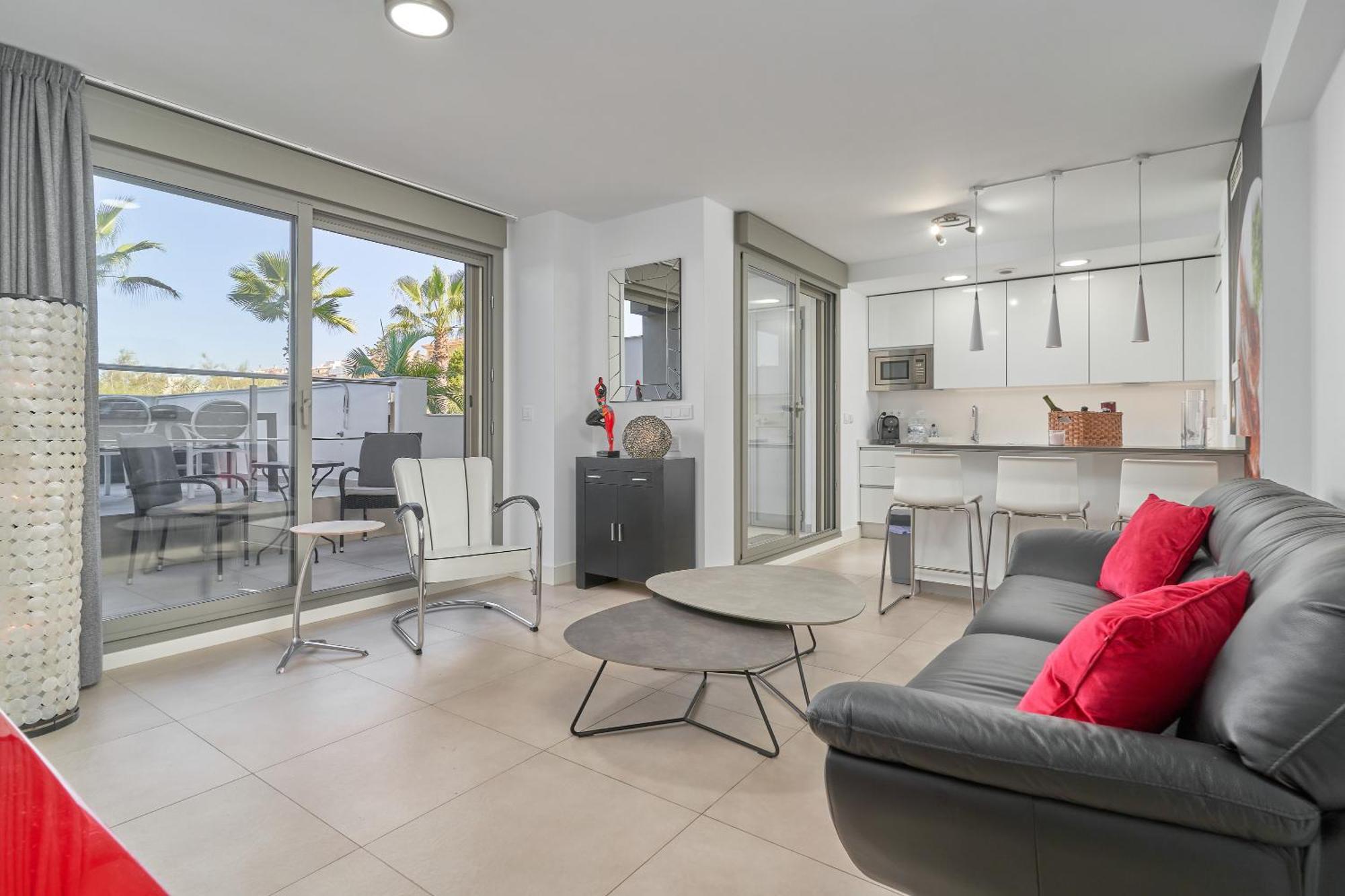 Luxurious Two Bed *