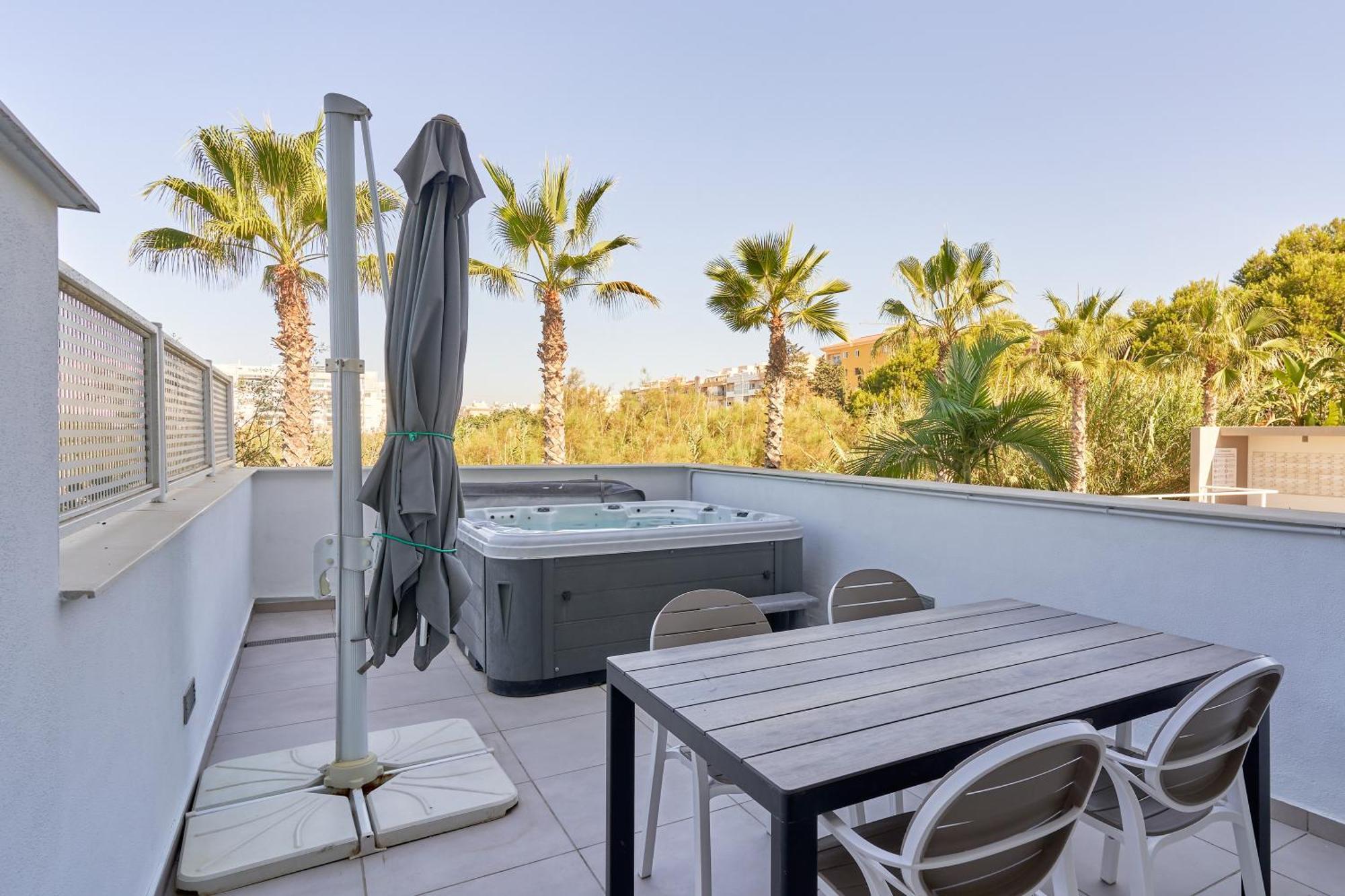 Luxurious Two Bed *