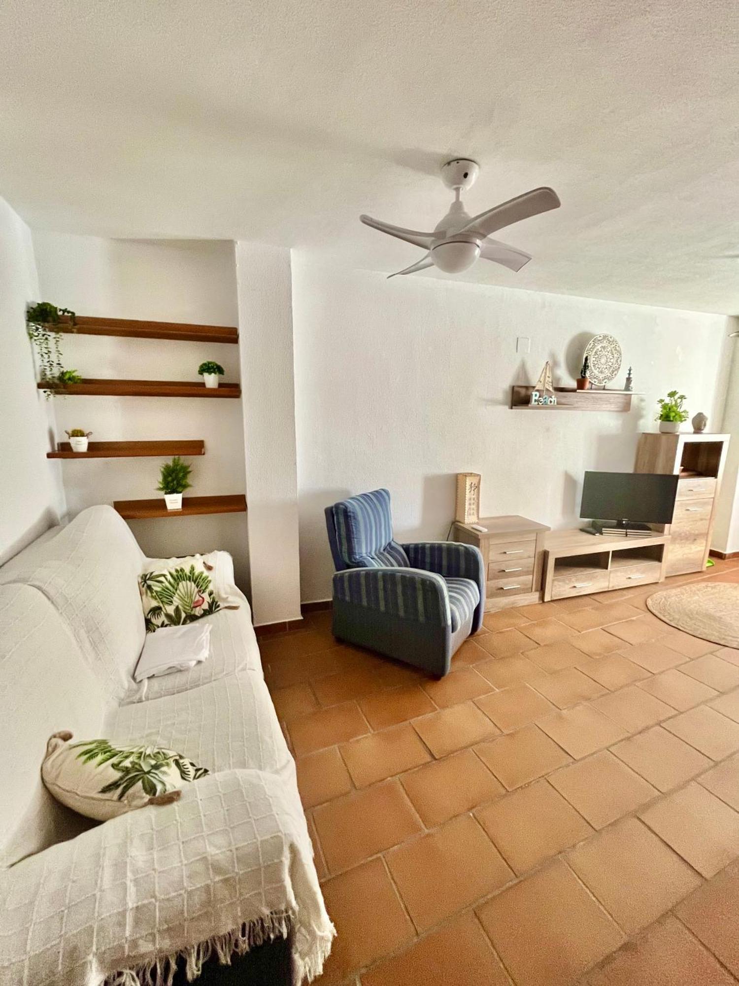 En El Casco Histórico, A 5 Min Playa. Apartamento