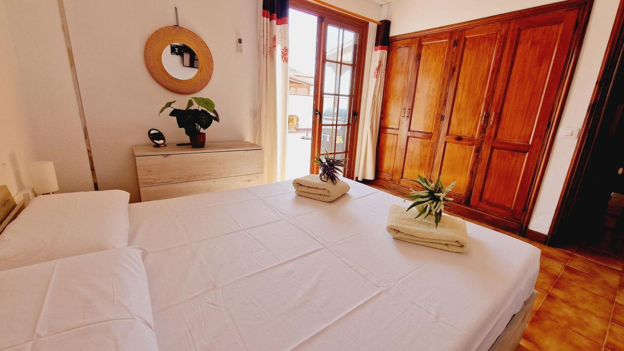 Gigantes 2 Bedroom & Ocean View & Big Terrace Holiday home Santiago Del Teide