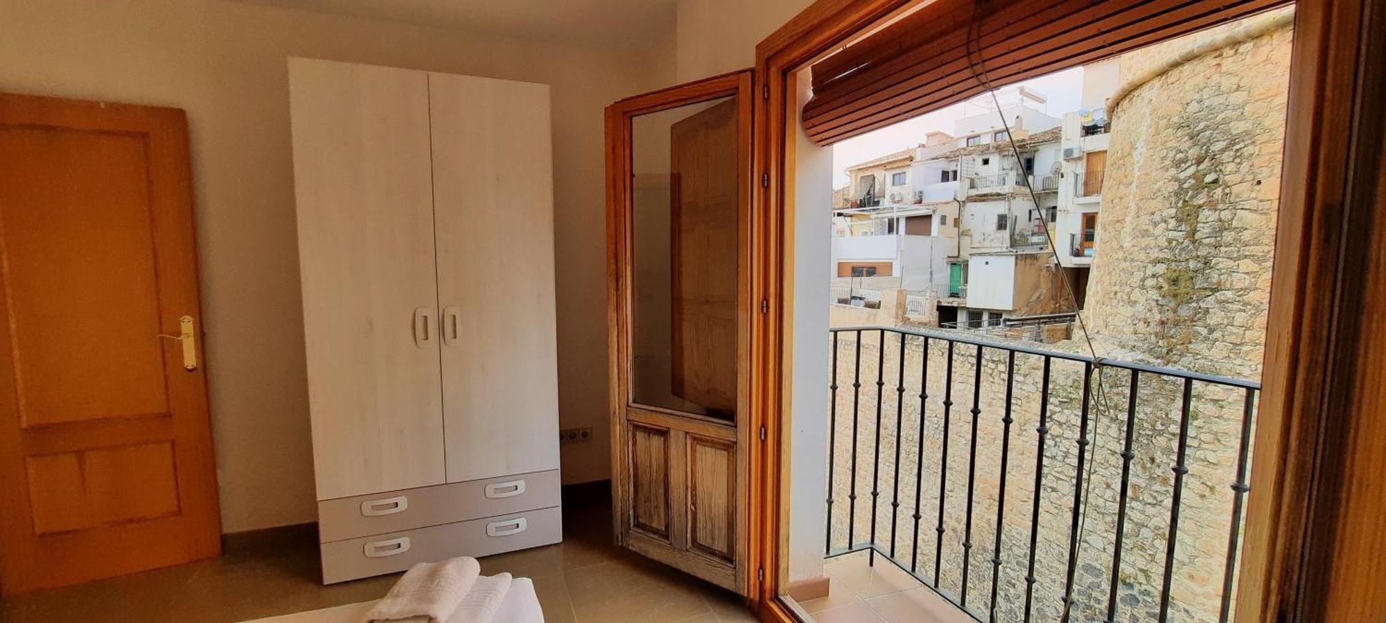 Mu, Situada En La Muralla Del Casco Histórico * Villajoyosa (La Vila Joiosa)