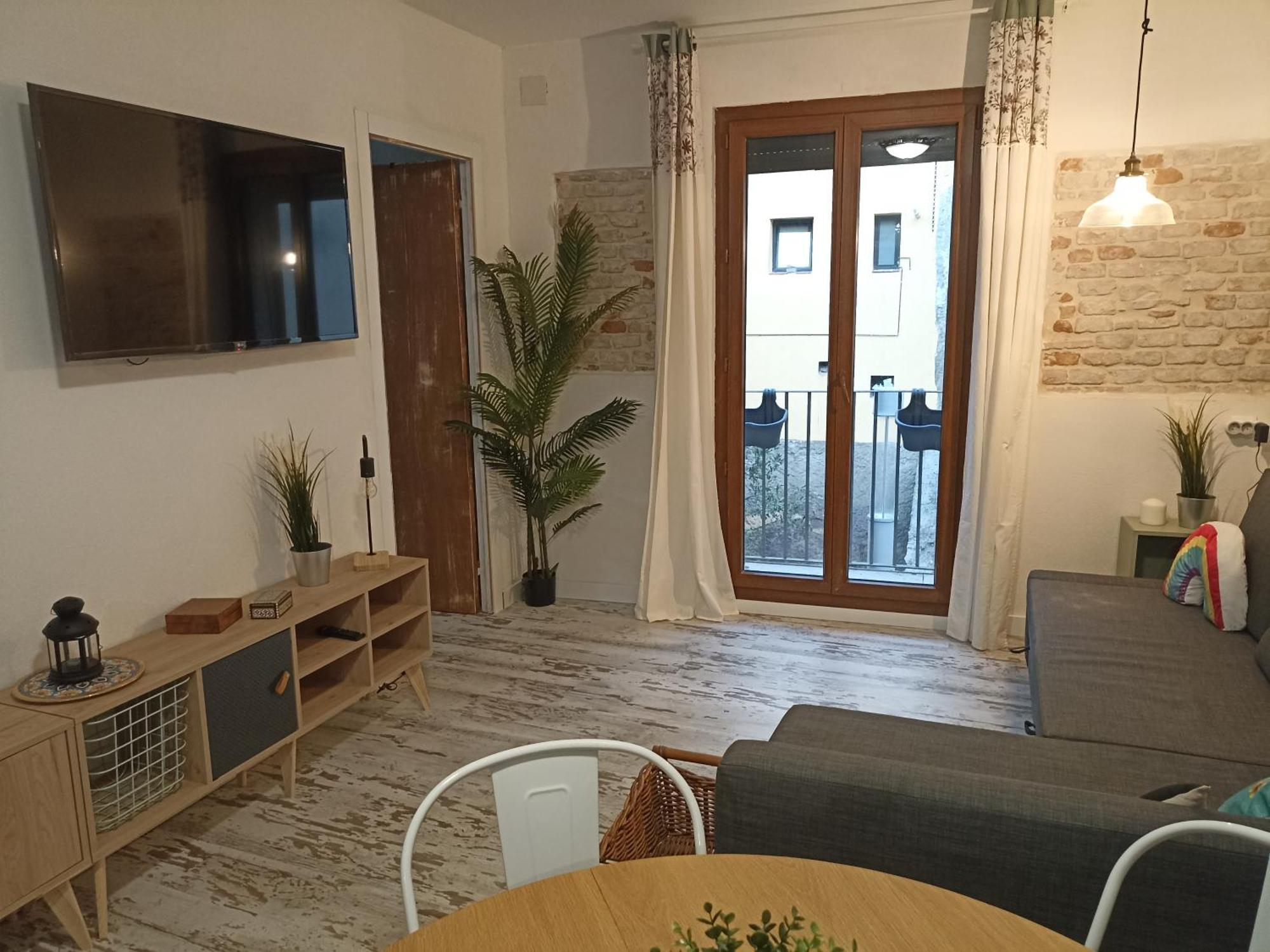 Petra -old With Terrace And Barbecue- * Tarragona