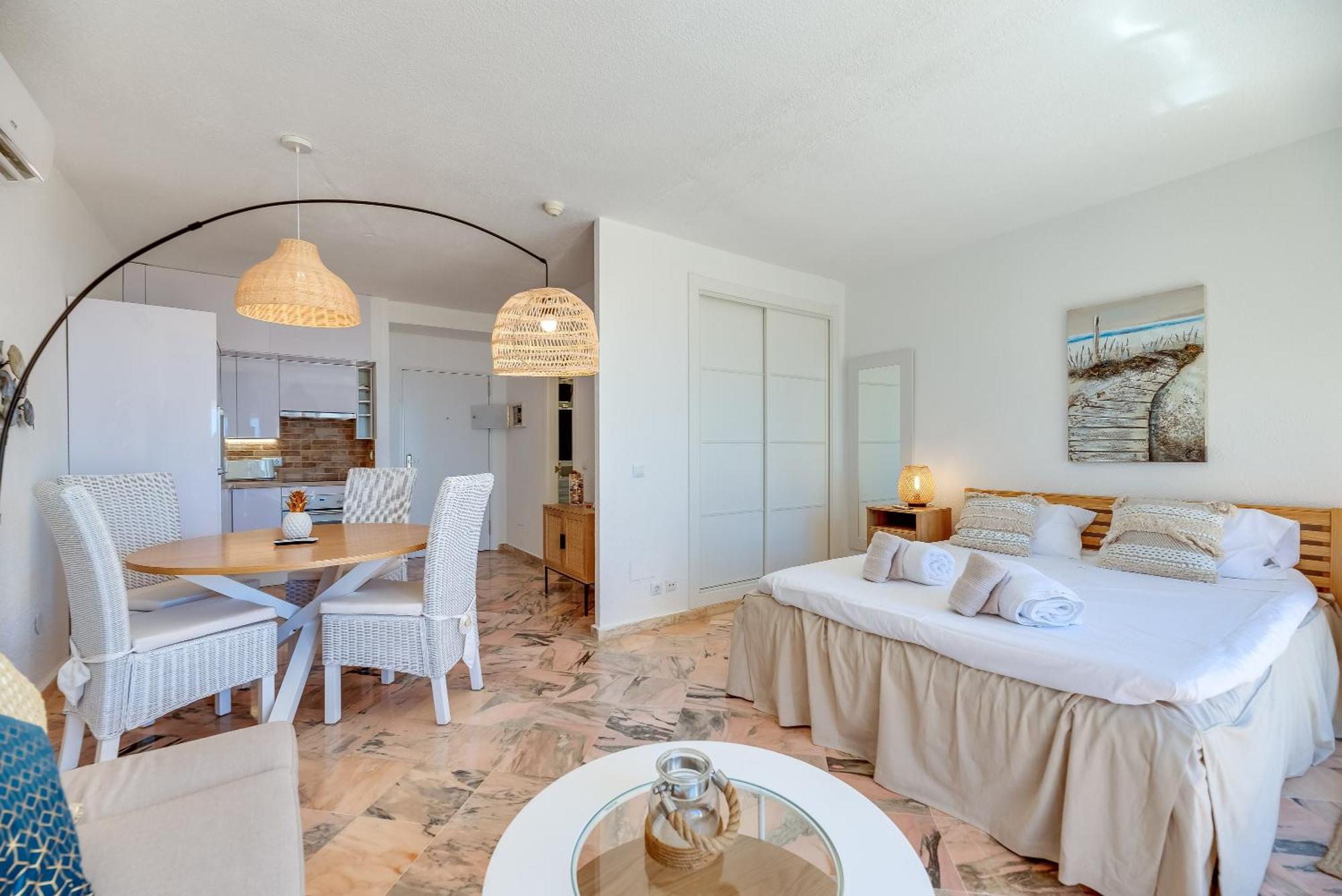 Sea Front Apartment