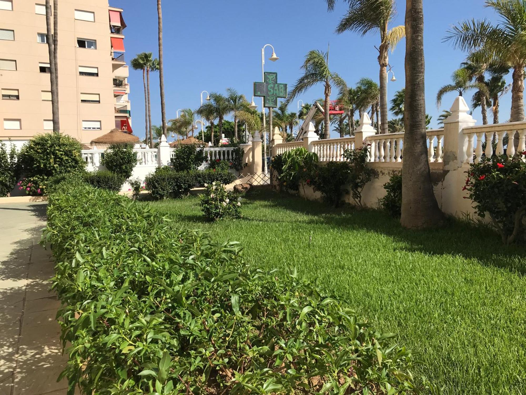 Apartamento 2 Dormitorios En Primera Linea De Playa San Cristobal Apartamento Almuñécar