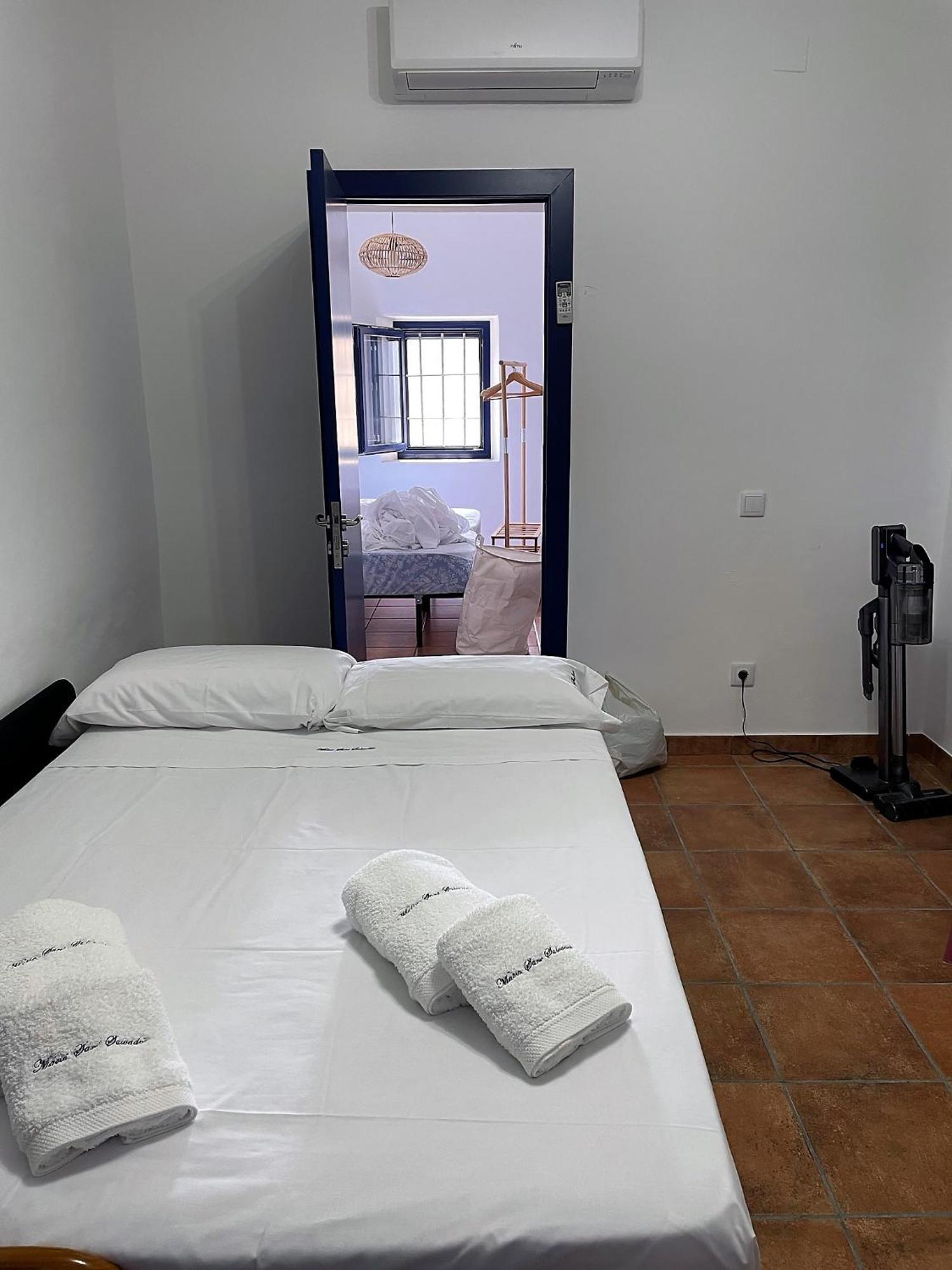 Masia St Salvador Antic Cal Baldiri - El Paller Сasa de vacaciones *