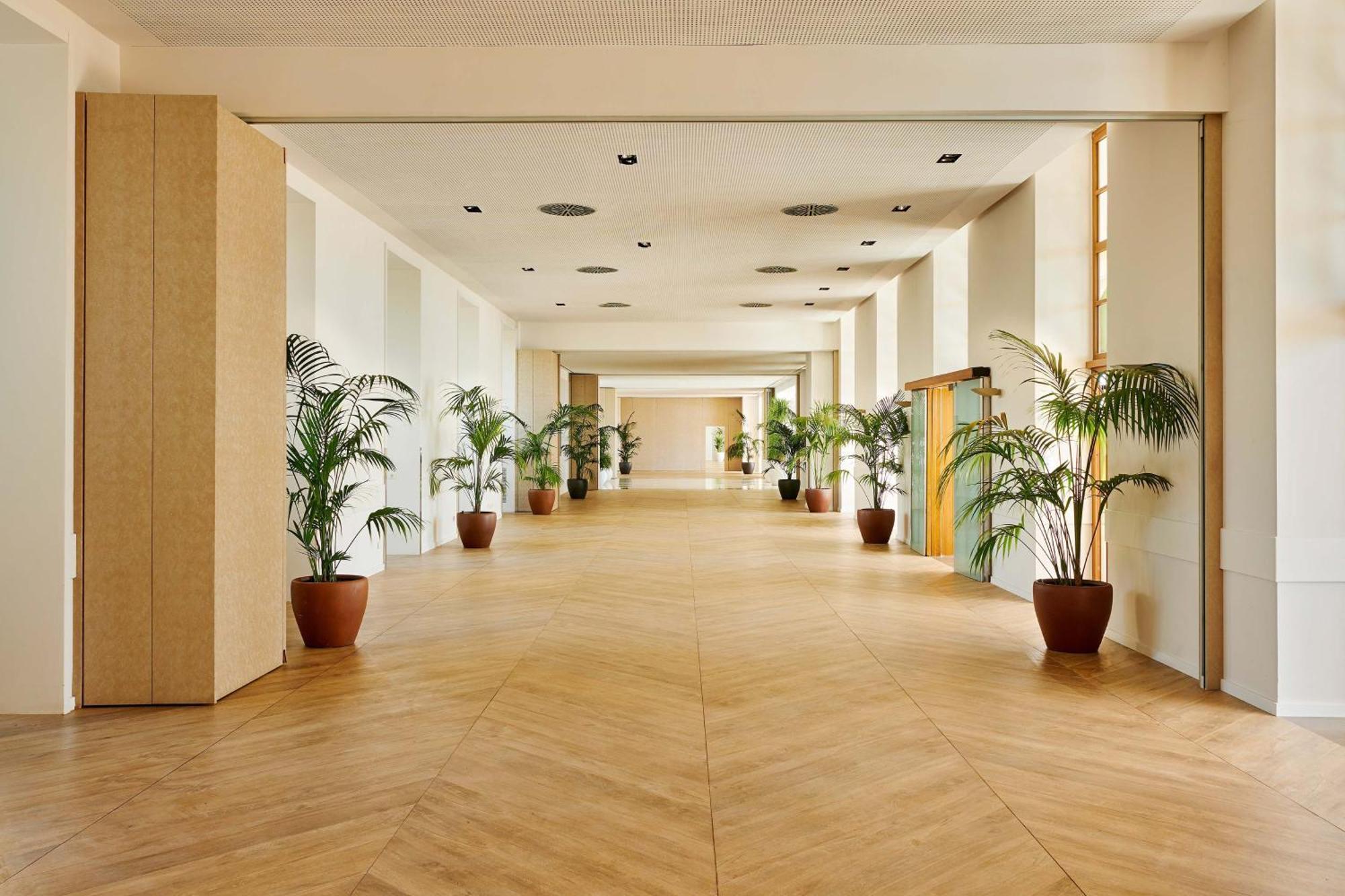 Le Meridien Ra And