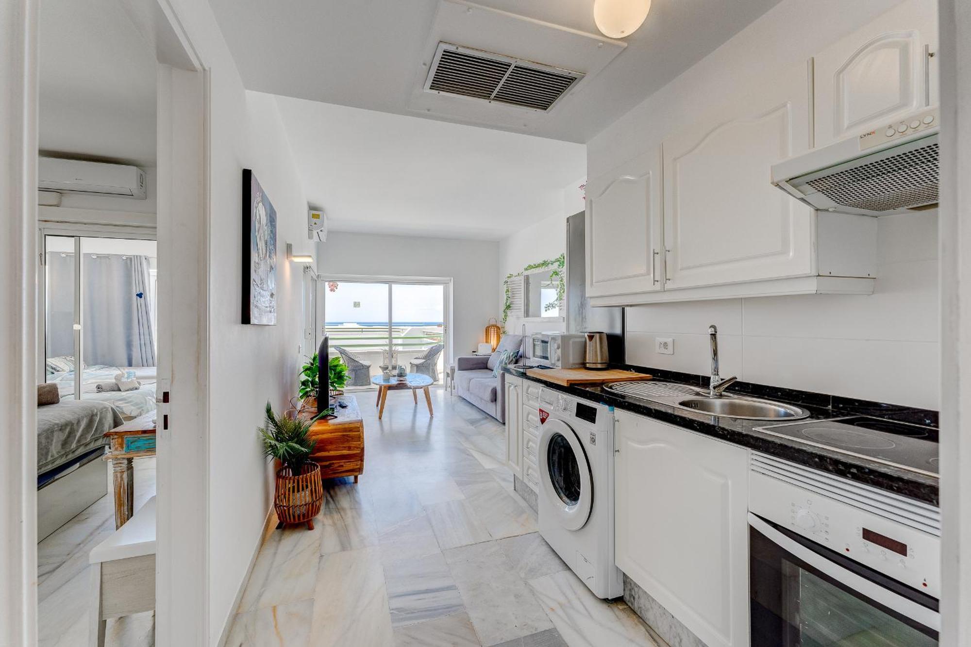 Apartamento In Complex Altamira With Direct Ocean View