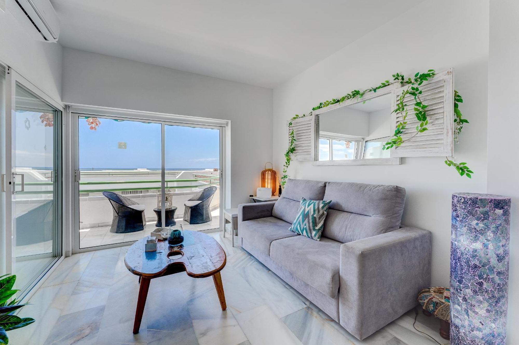 In Complex Altamira With Direct Ocean View Apartamento *