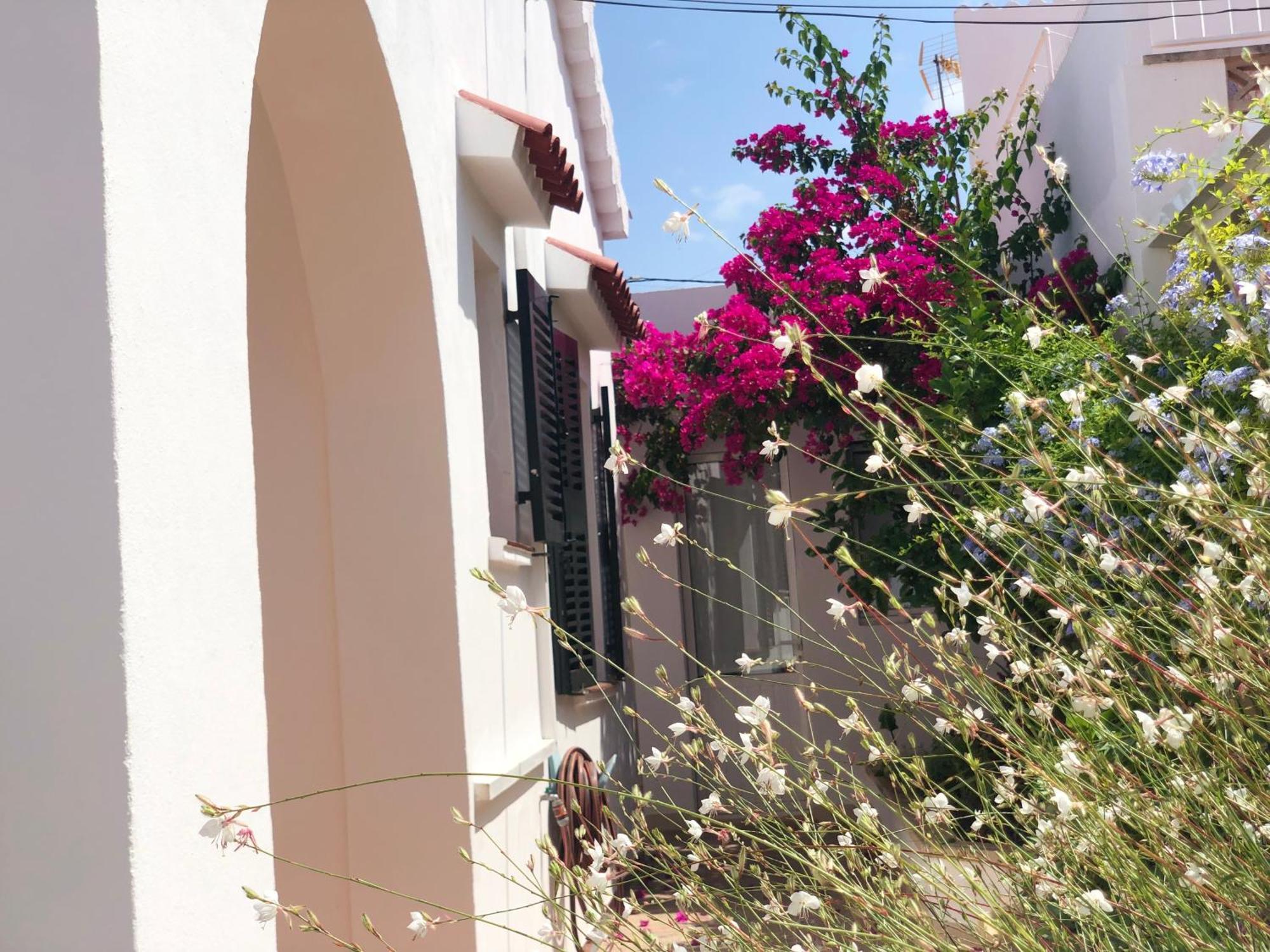 Doble Con Bano Privado Casa Tipica Ciutadella Centro Homestay