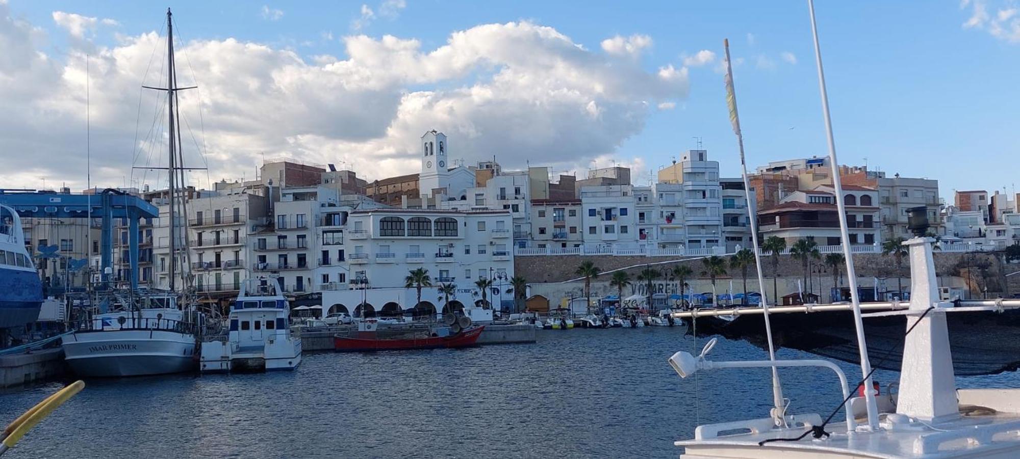 Atico Duplex Exclusivo Con Amplias Terrazas, Piscina Y Vistas Al Mar En Ametlla De Mar