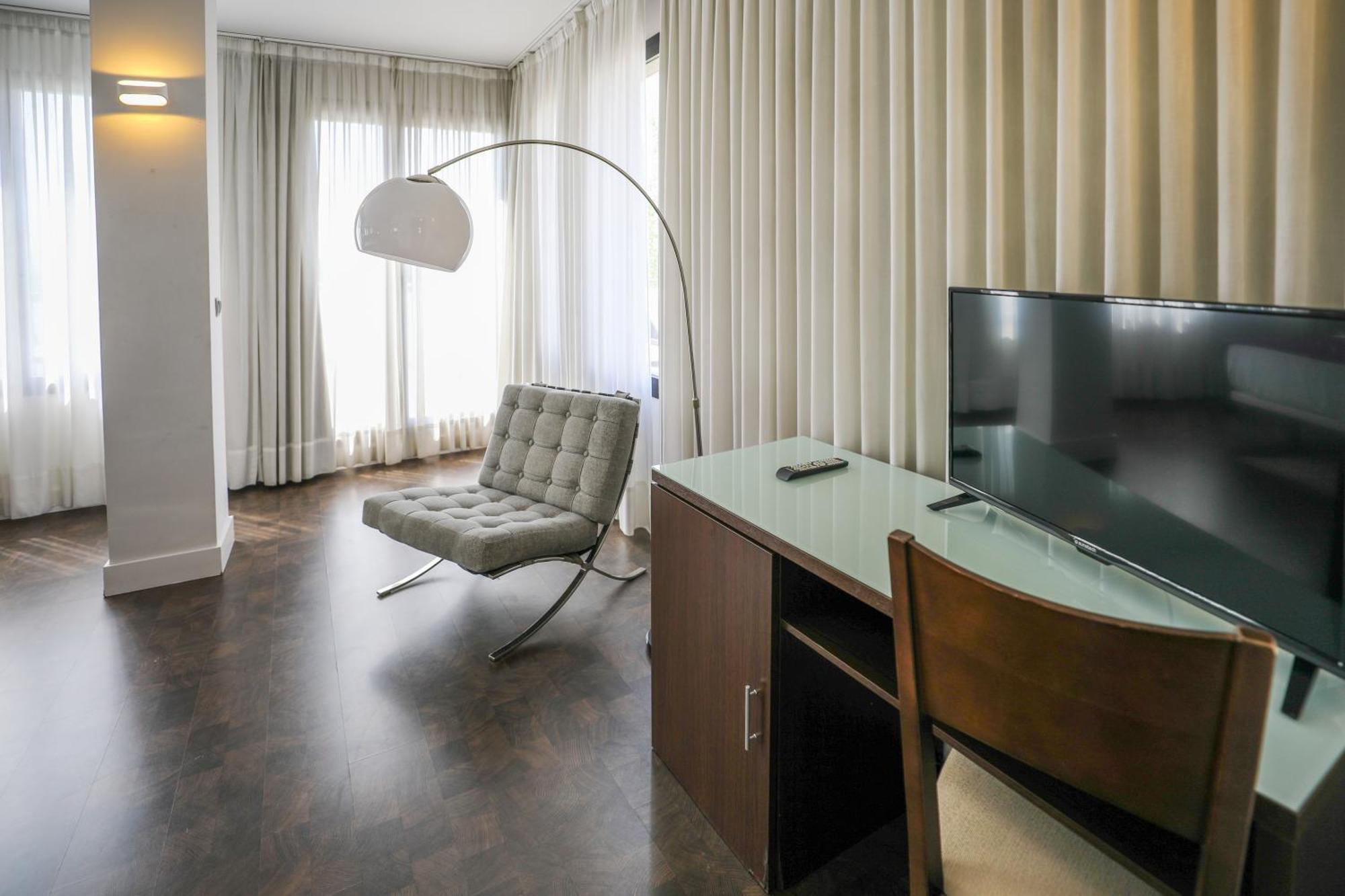 Yit Conquista De Granada Hotel Peligros