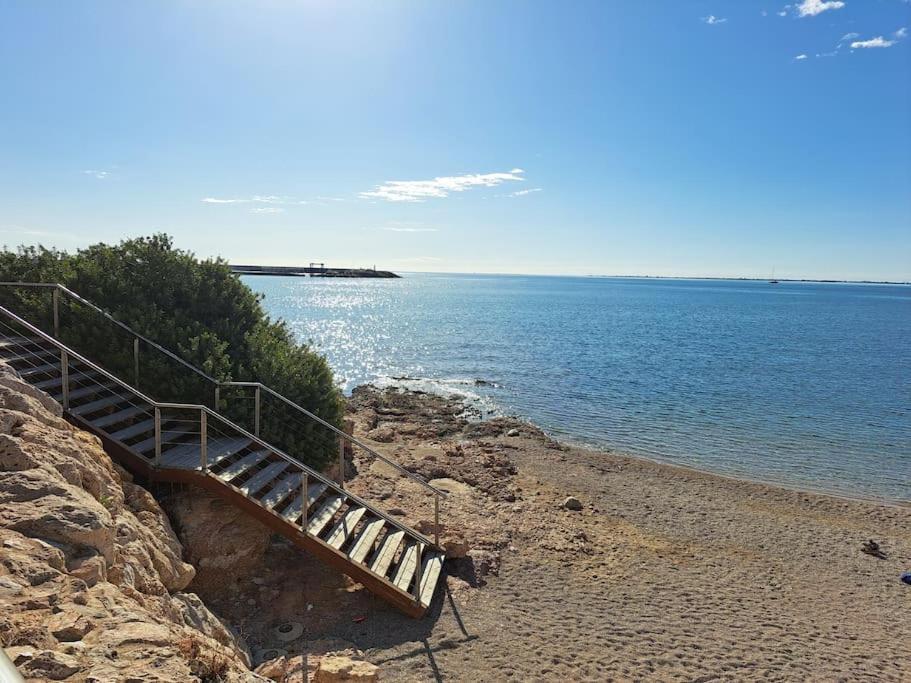 Apartamento Frente Al Mar.