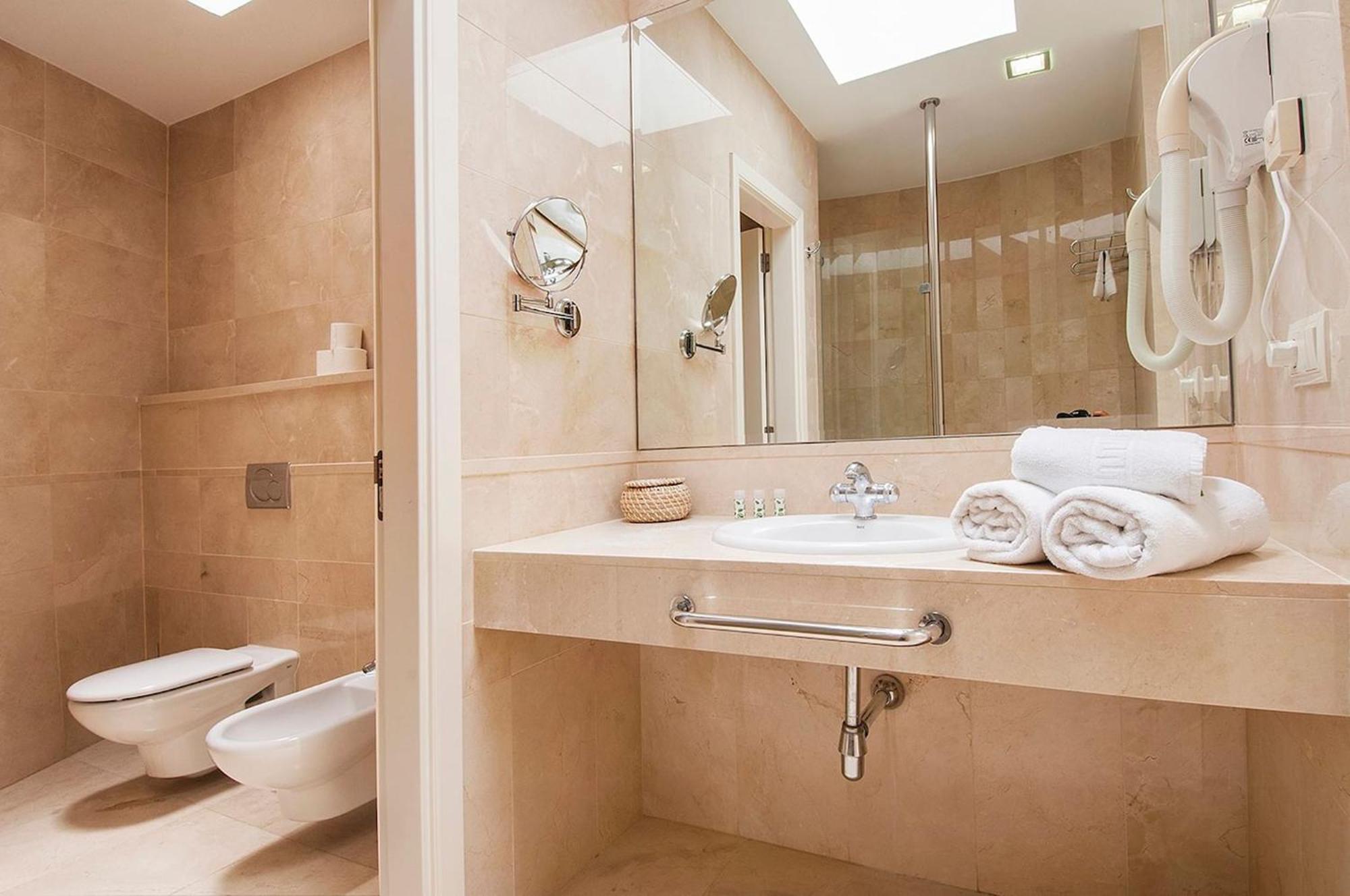 Tauro Deluxe Villa *