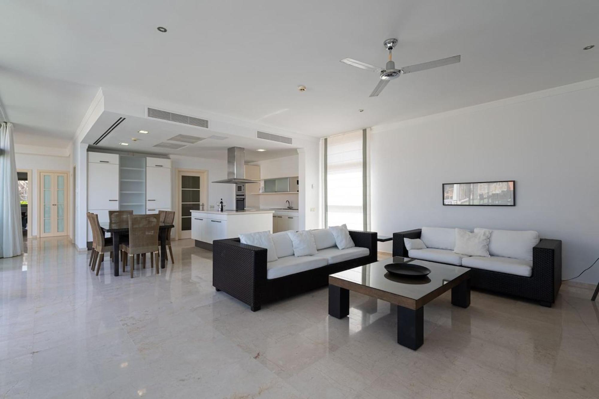 Villa Tauro Deluxe La Playa de Tauro