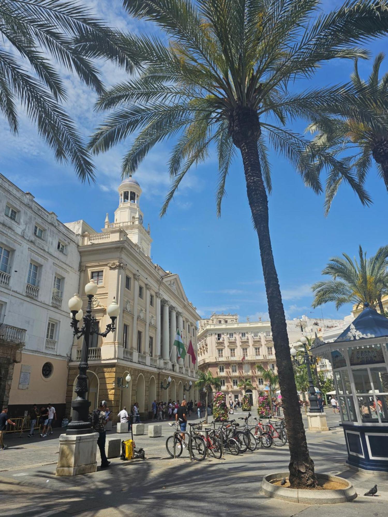 Plaza Santo Domingo Cádiz
