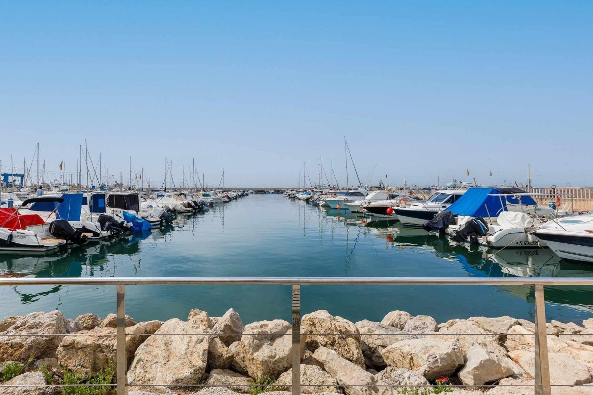 A&n Seaport1a Caleta De Velez