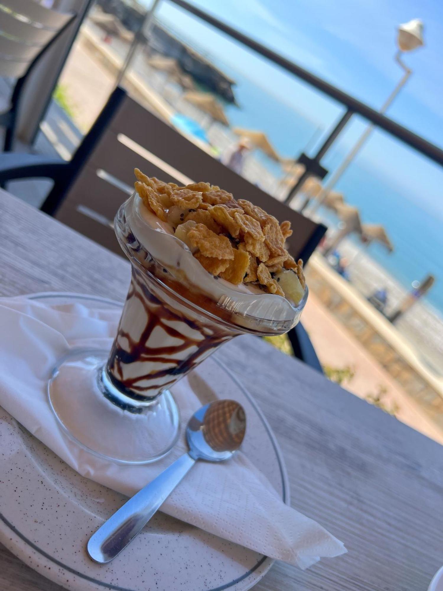 Perla Marina Hotel
