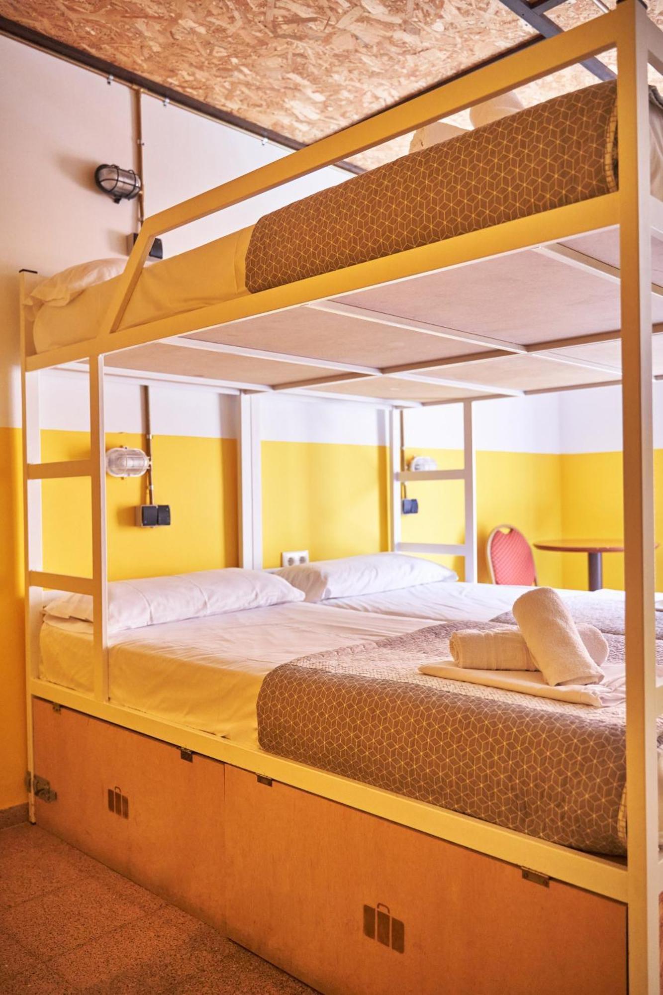 Loft Group Hostal
