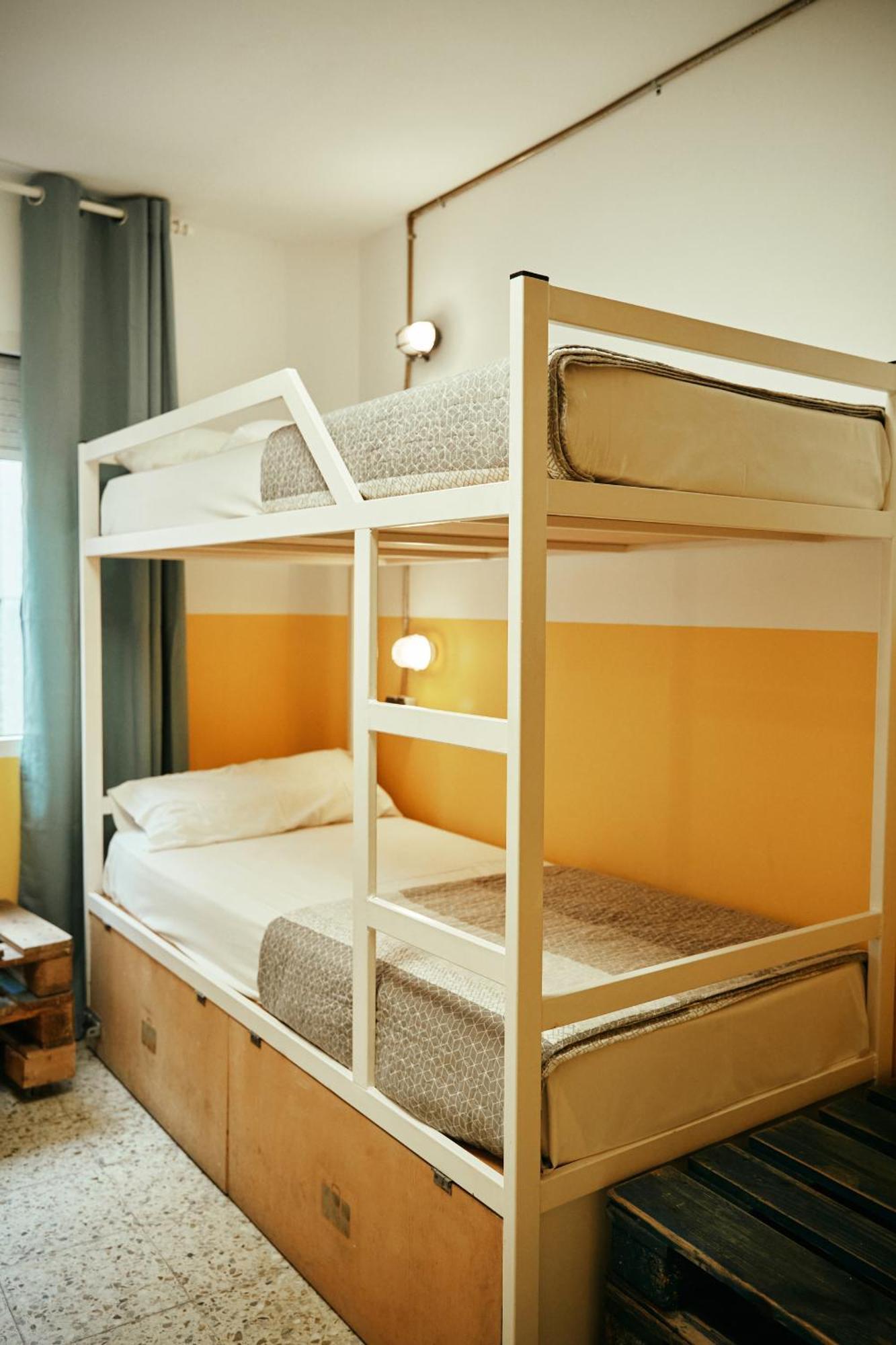 Loft Group Hostal