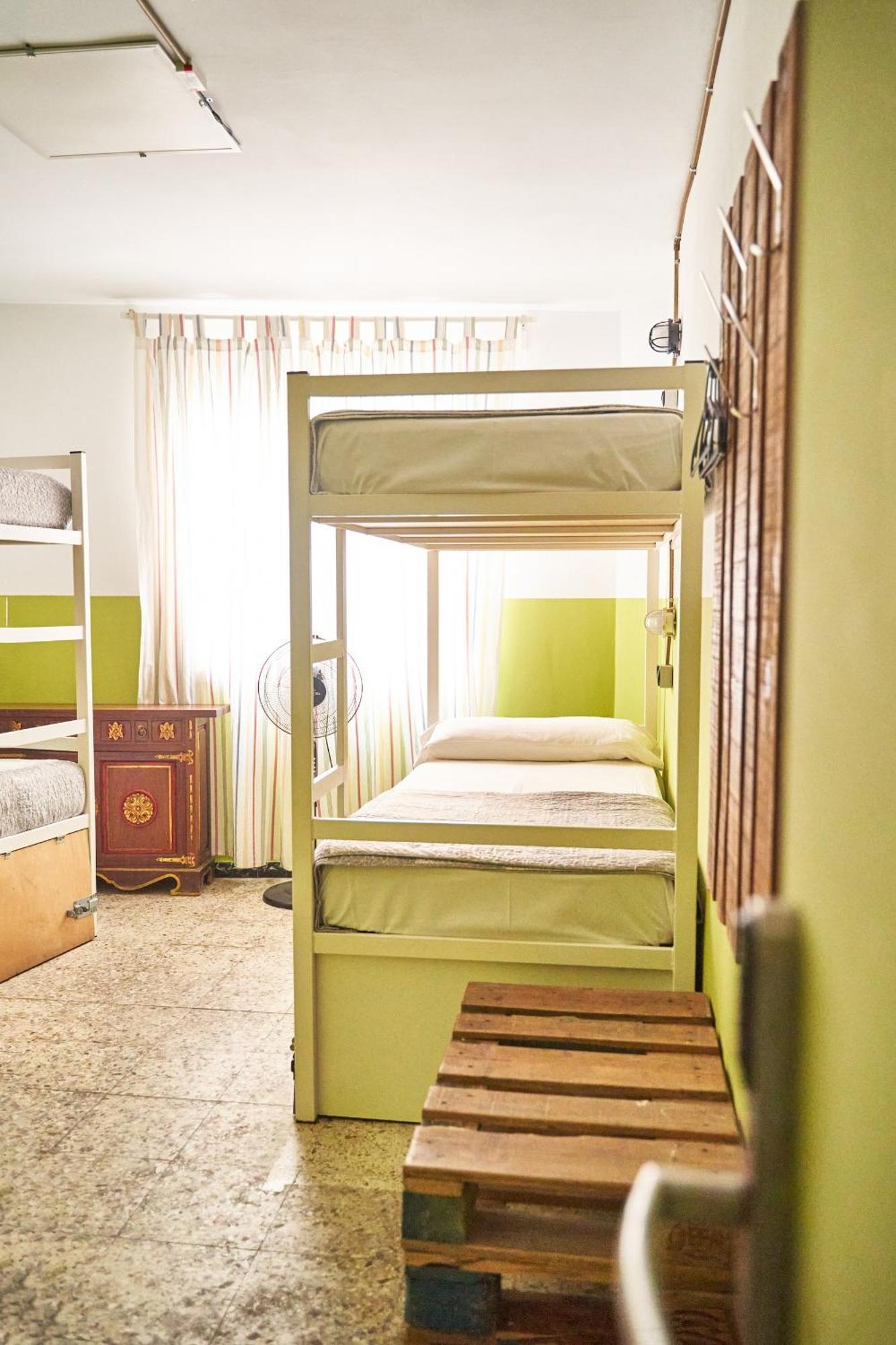 Hostal Loft Group Lloret de Mar