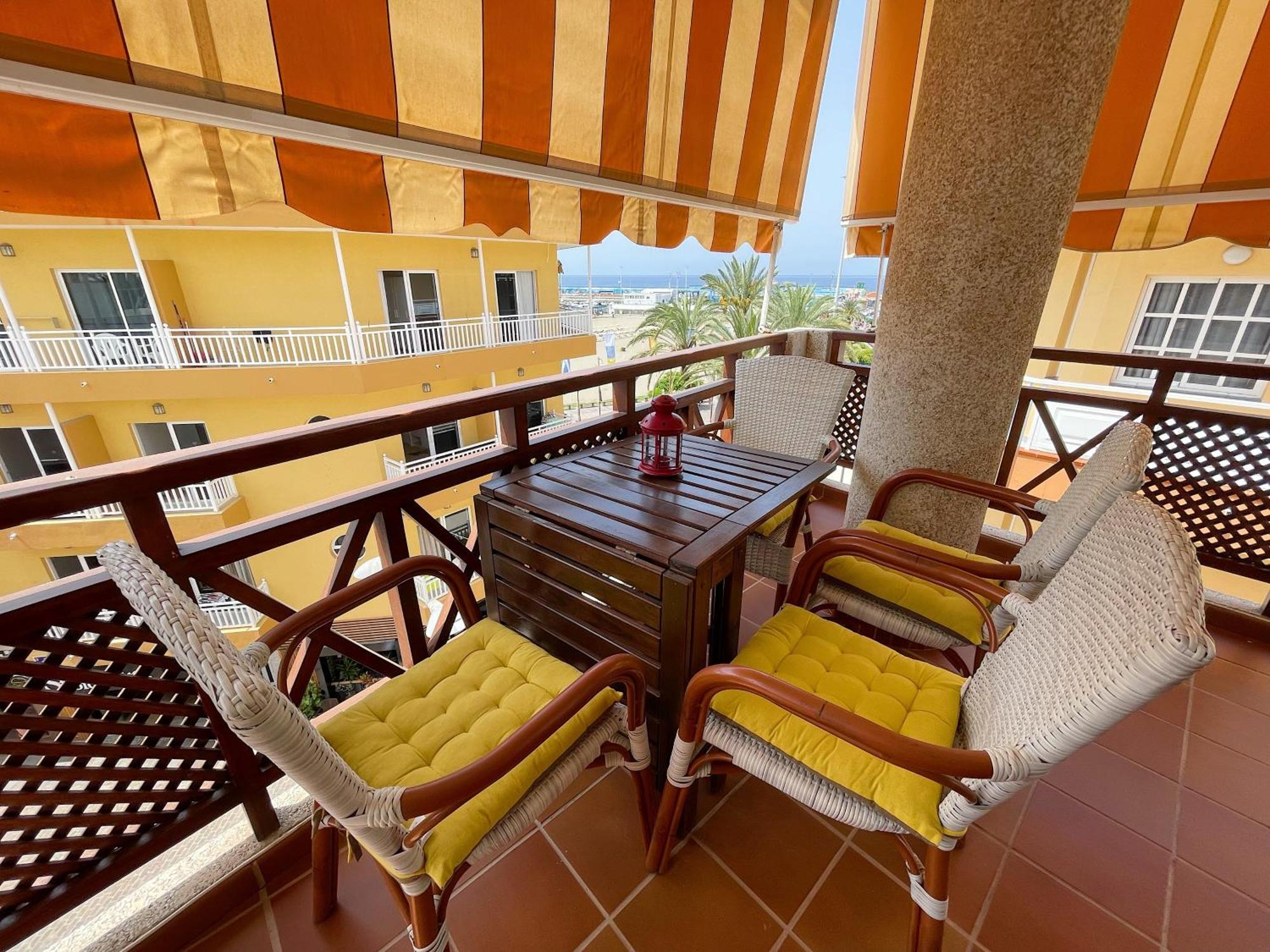 Edificio Don Antonio Apartment