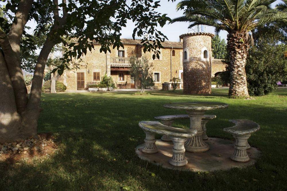 Farm stay Es Quatre Cantons