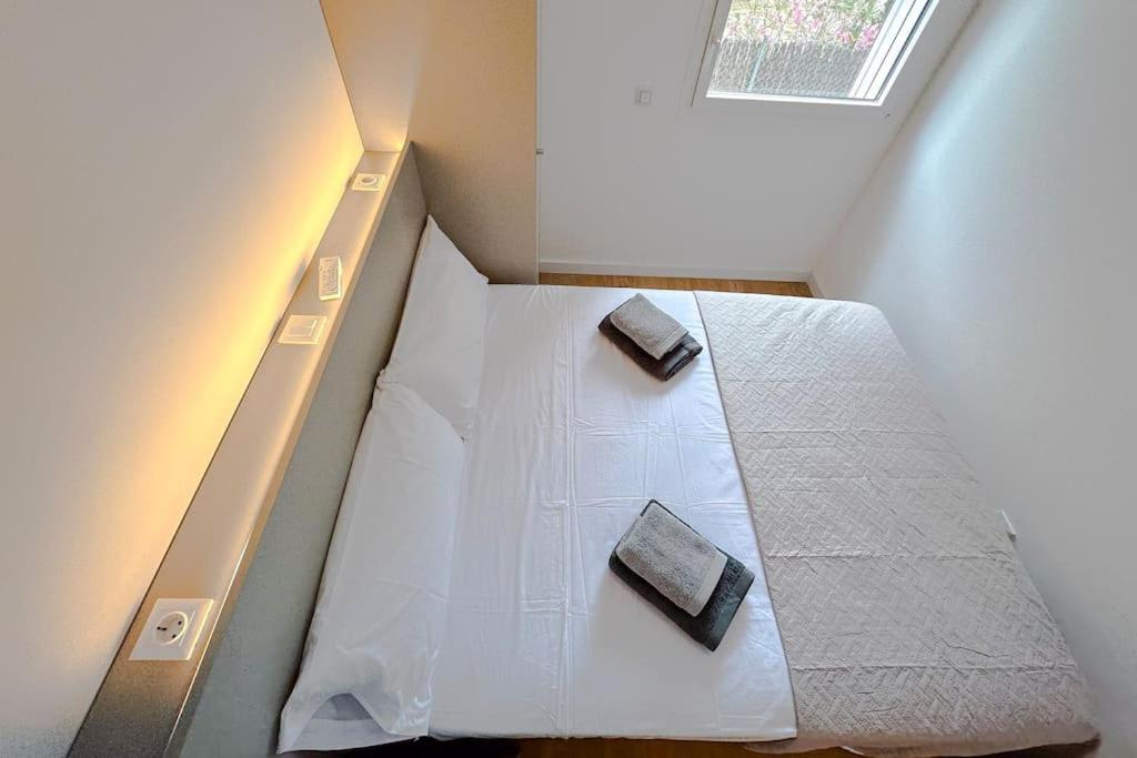 Apartment Romy T2 A - A 80m De La Cala Montgo