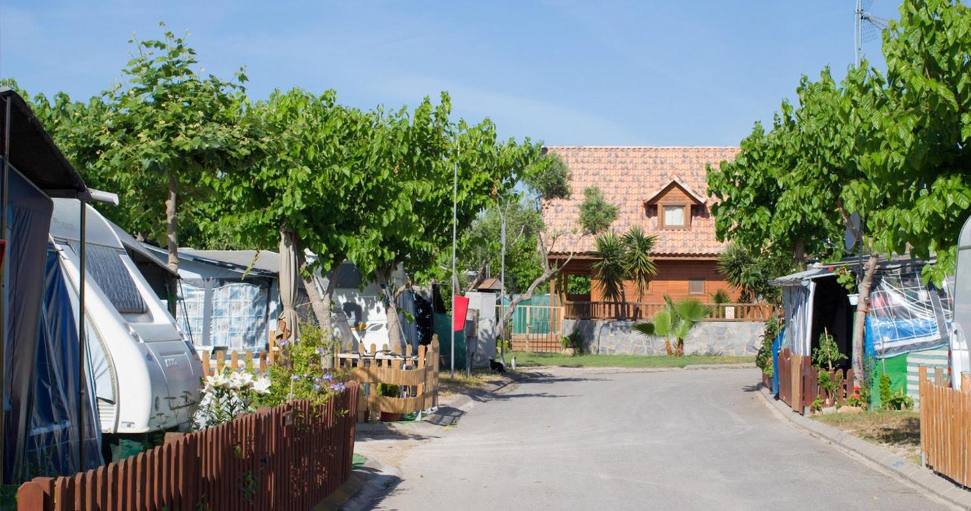 Arc De Bará Camping&bungalows Camping