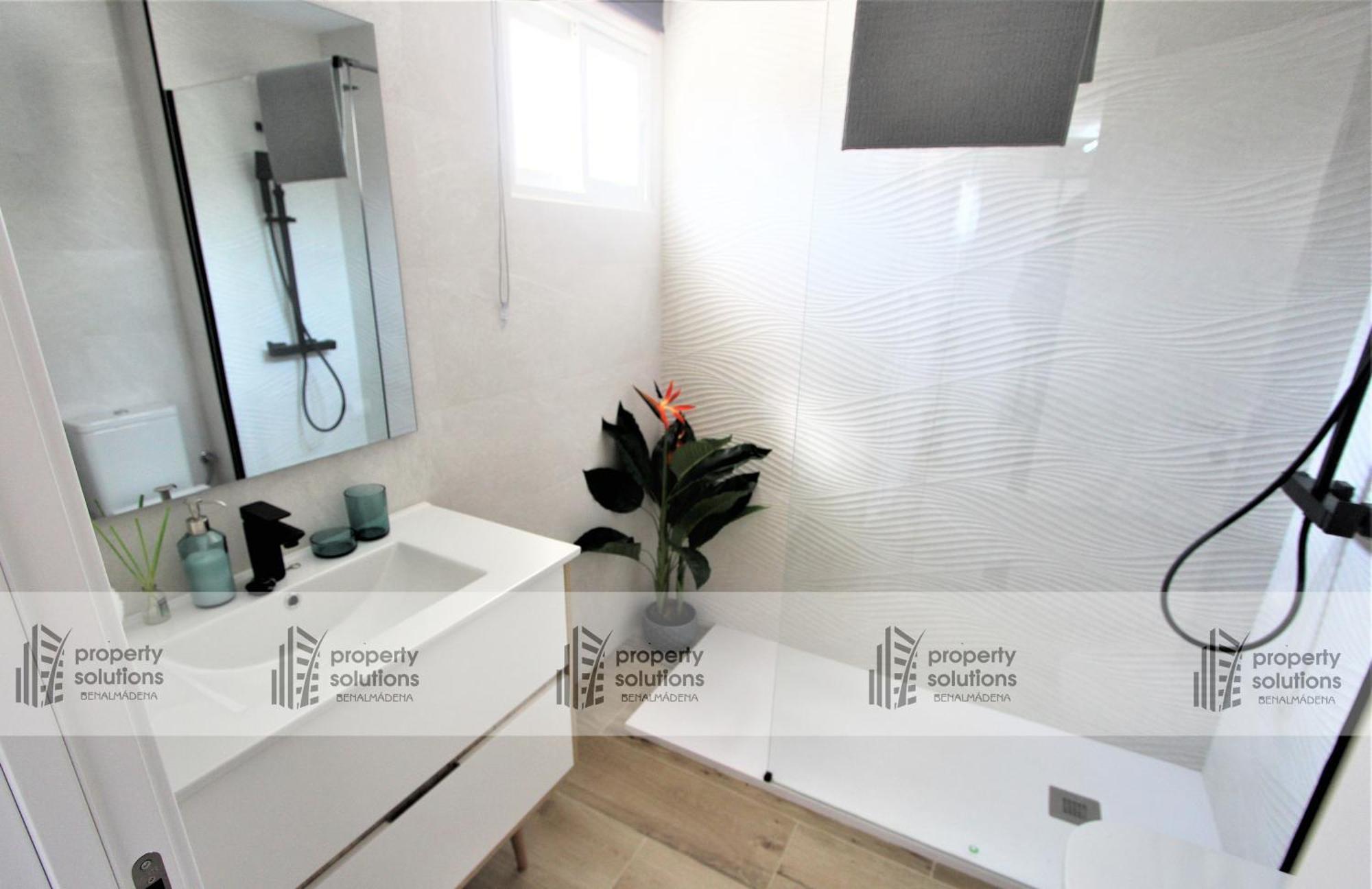 Carihuela Playa - 2ª Linea De Playa - Piscina - Parking Gratis Apartamento *