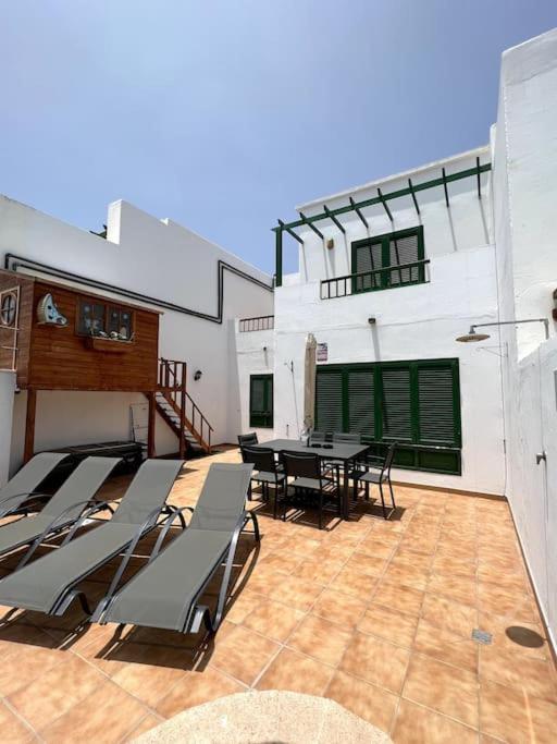 The Sallies - 3 Bedroom With Private Pool Tías