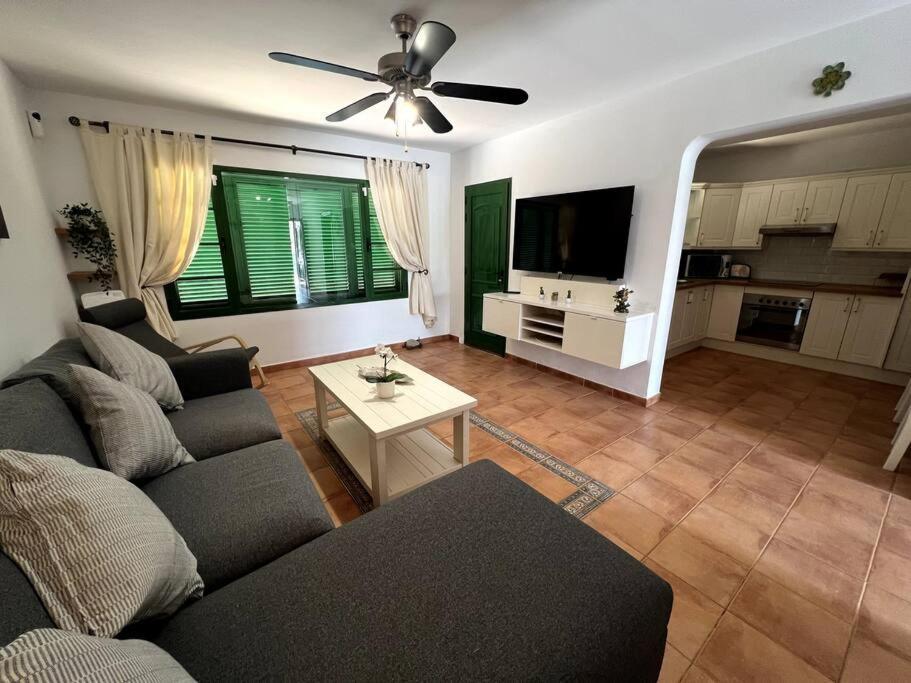 The Sallies - 3 Bedroom With Private Pool Сasa de vacaciones