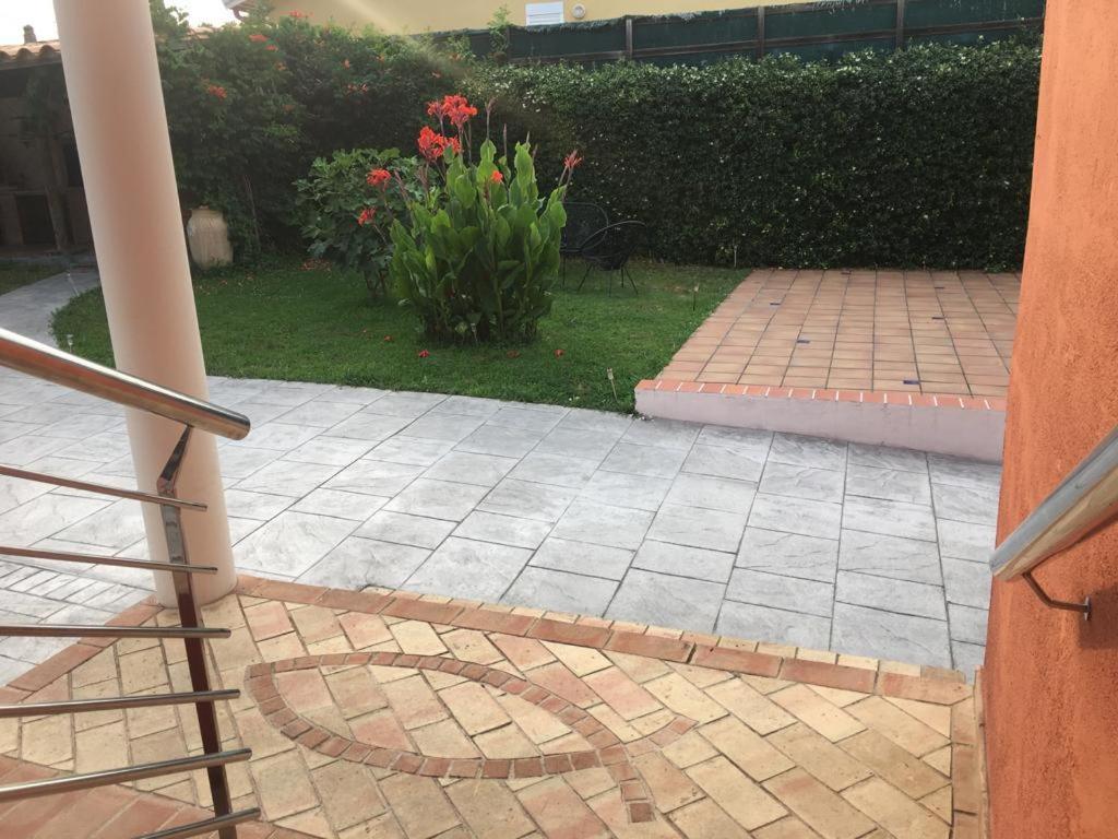Holiday home Piscina De Sal Barbacoa Wifi, Parking Gratis, 3 Min Pga Casa El Roble