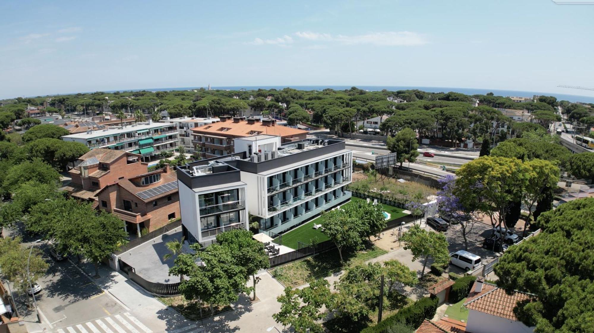 Hotel C31 2*