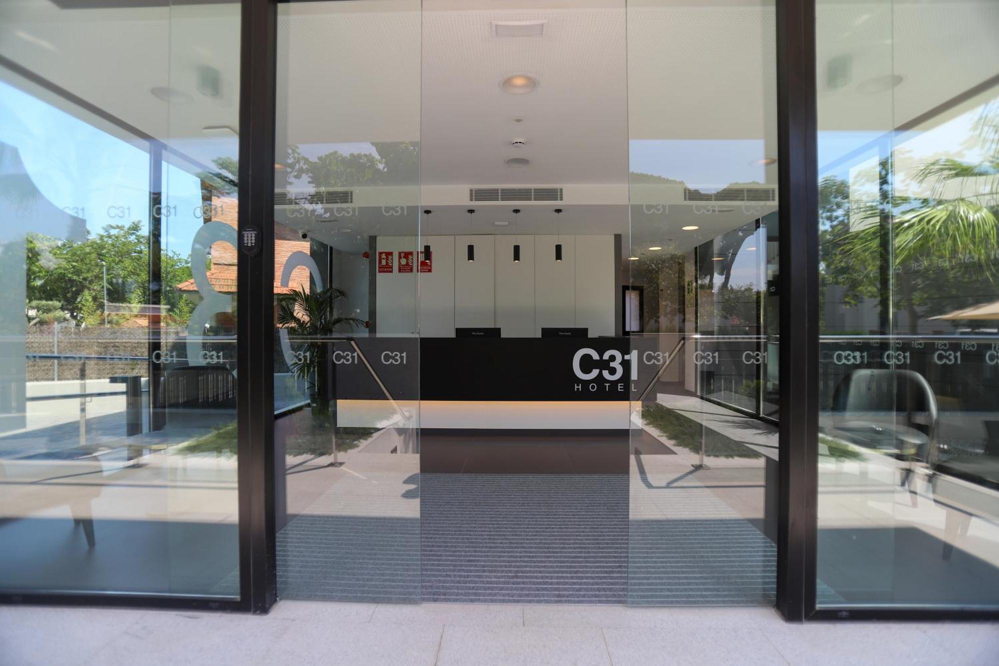 C31 Hotel