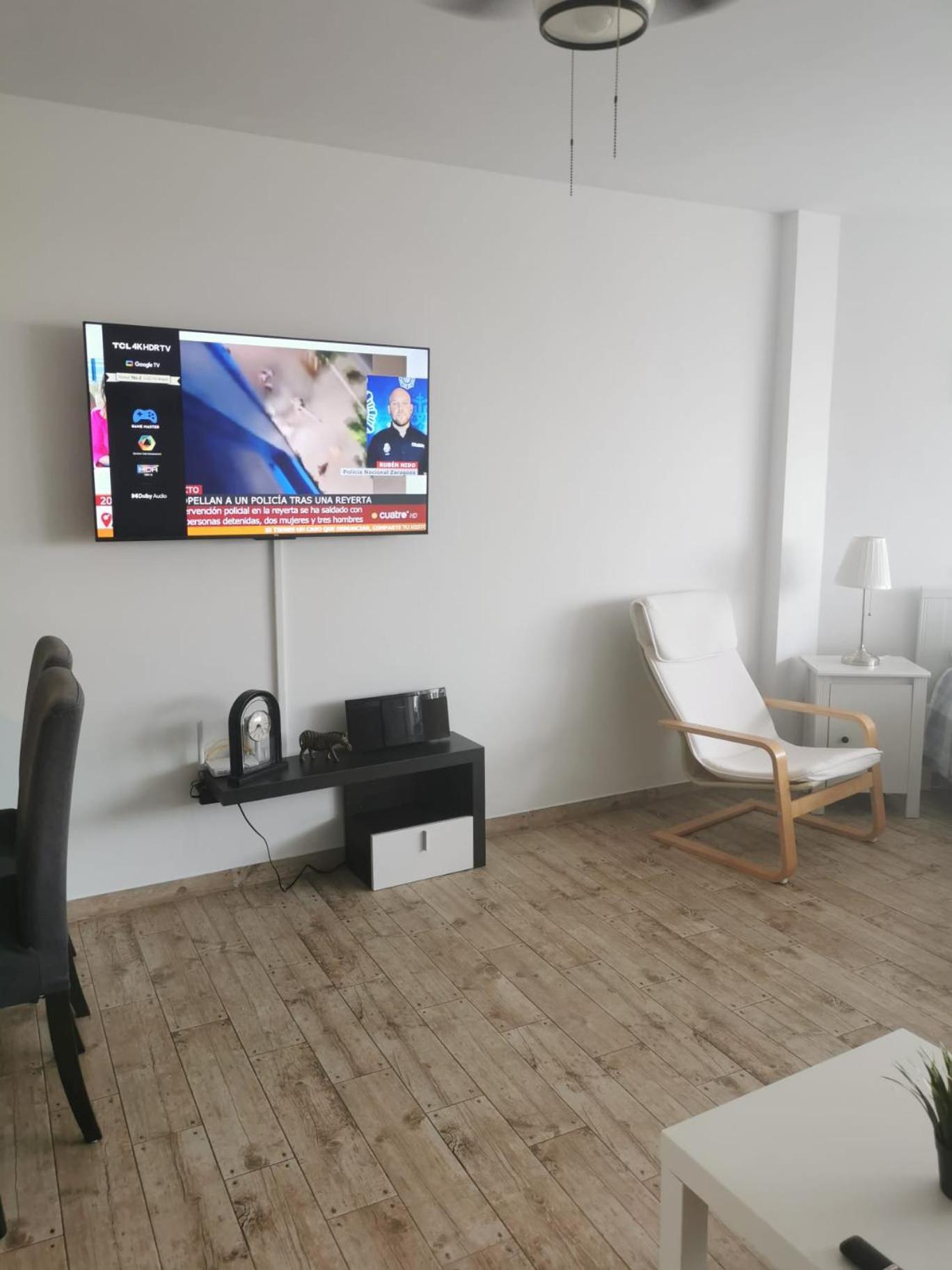 Malaga, Andalucia, Marbella - Mijas Costa, Primera Linea De Playa Sitio de Calahonda
