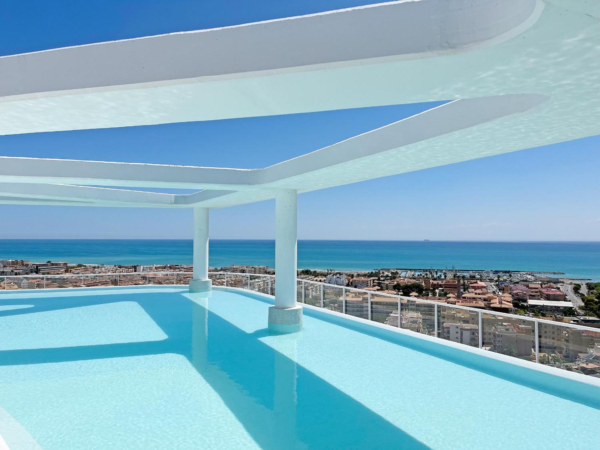 Global Properties, Moderno Con 2 Terrazas Y 3 Apartamento Canet d'En Berenguer