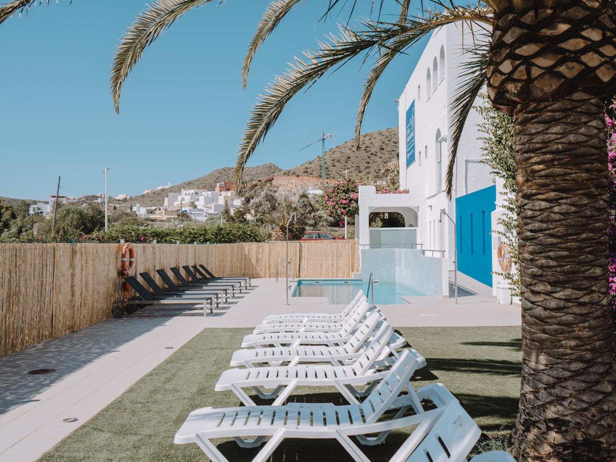 Guest house Gaviotas Del Cabo 2*