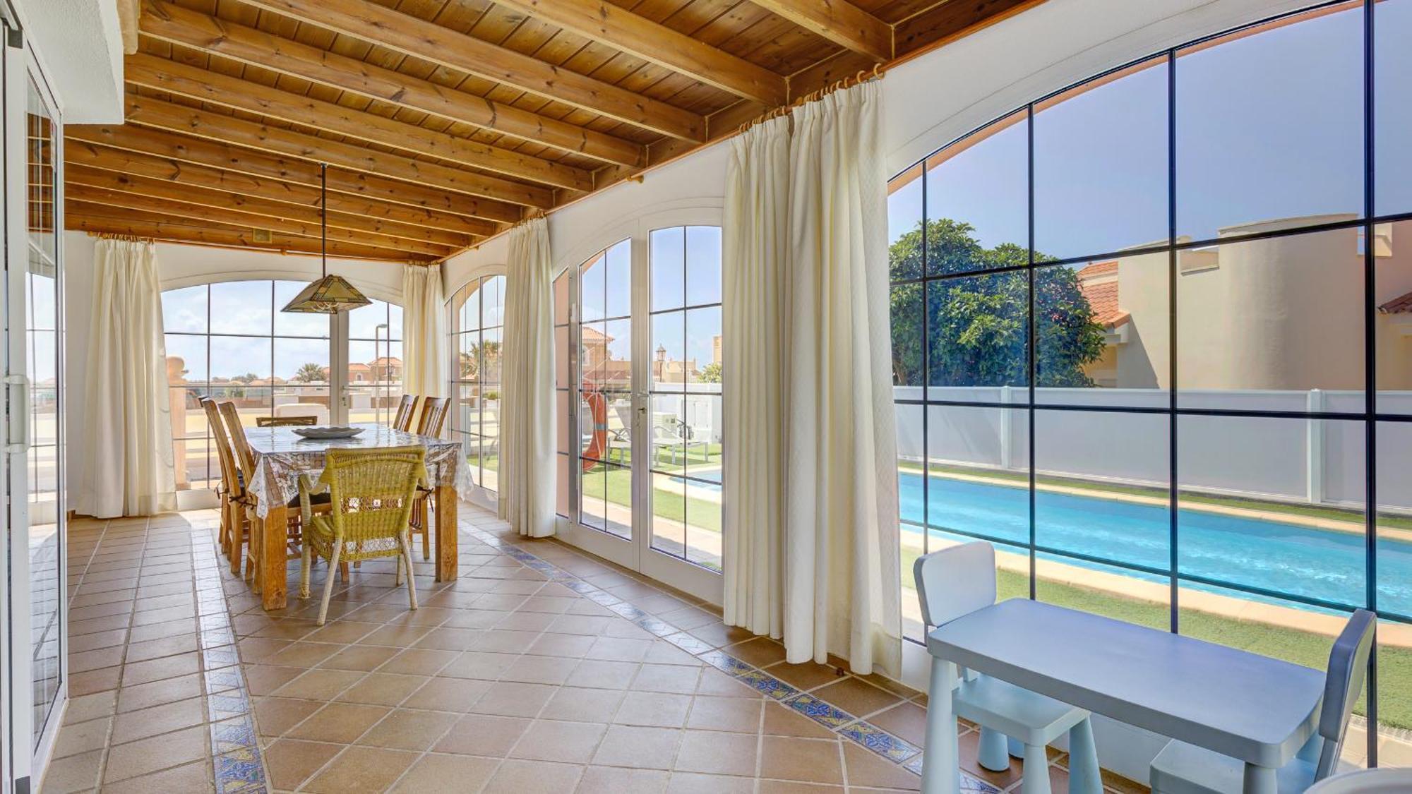 Mar Villa