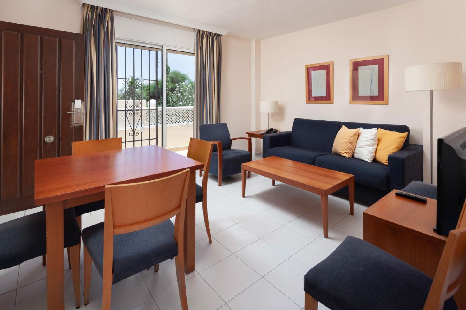 Apartment Pueblo Marina Summer Breeze By Alfresco