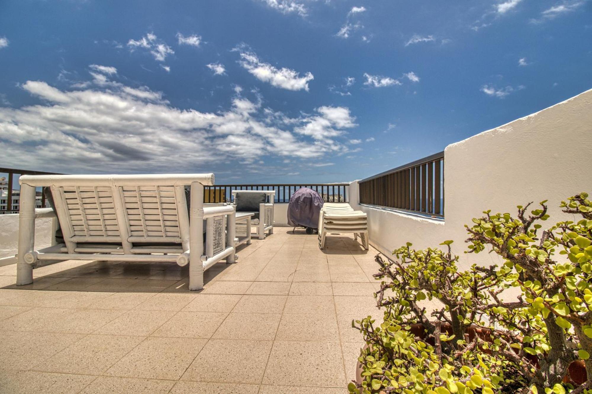 Apartment Penthouse Sea View Jacuzzy Terrace & Pool *