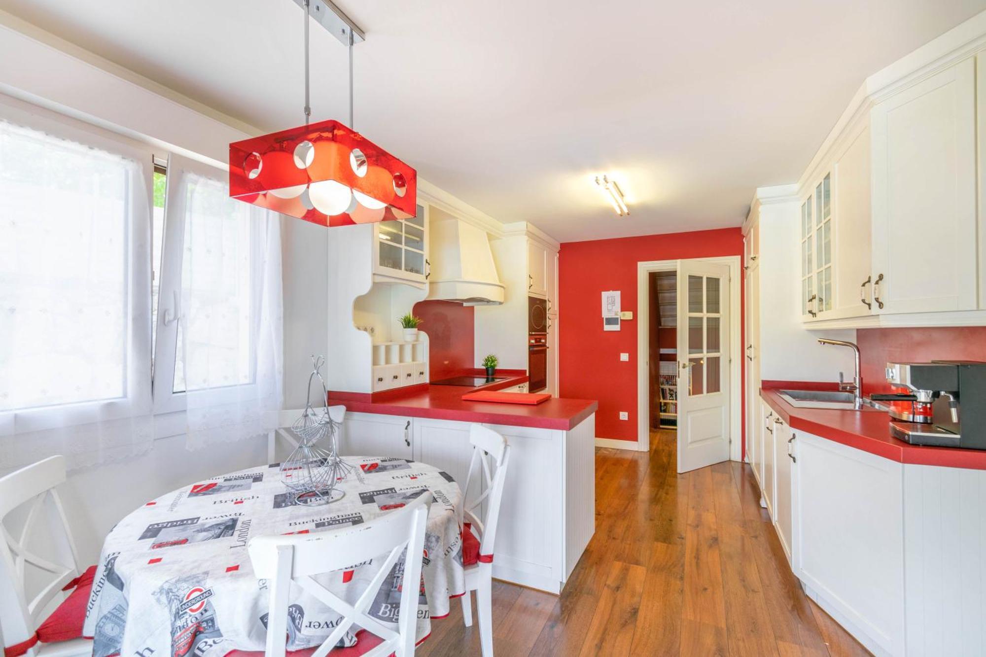 Casa Valdizarbe, Espectacular Proxima A Pamplona Сasa de vacaciones *