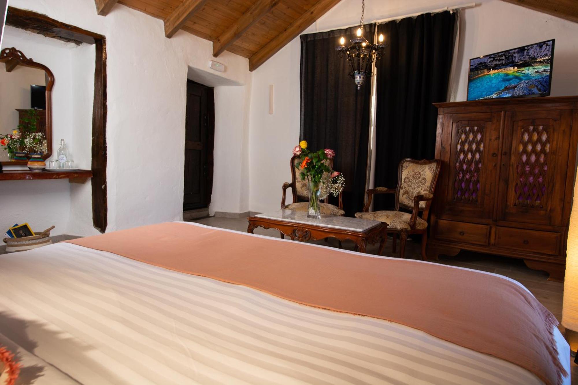 Hotel Geko Los Llanillos
