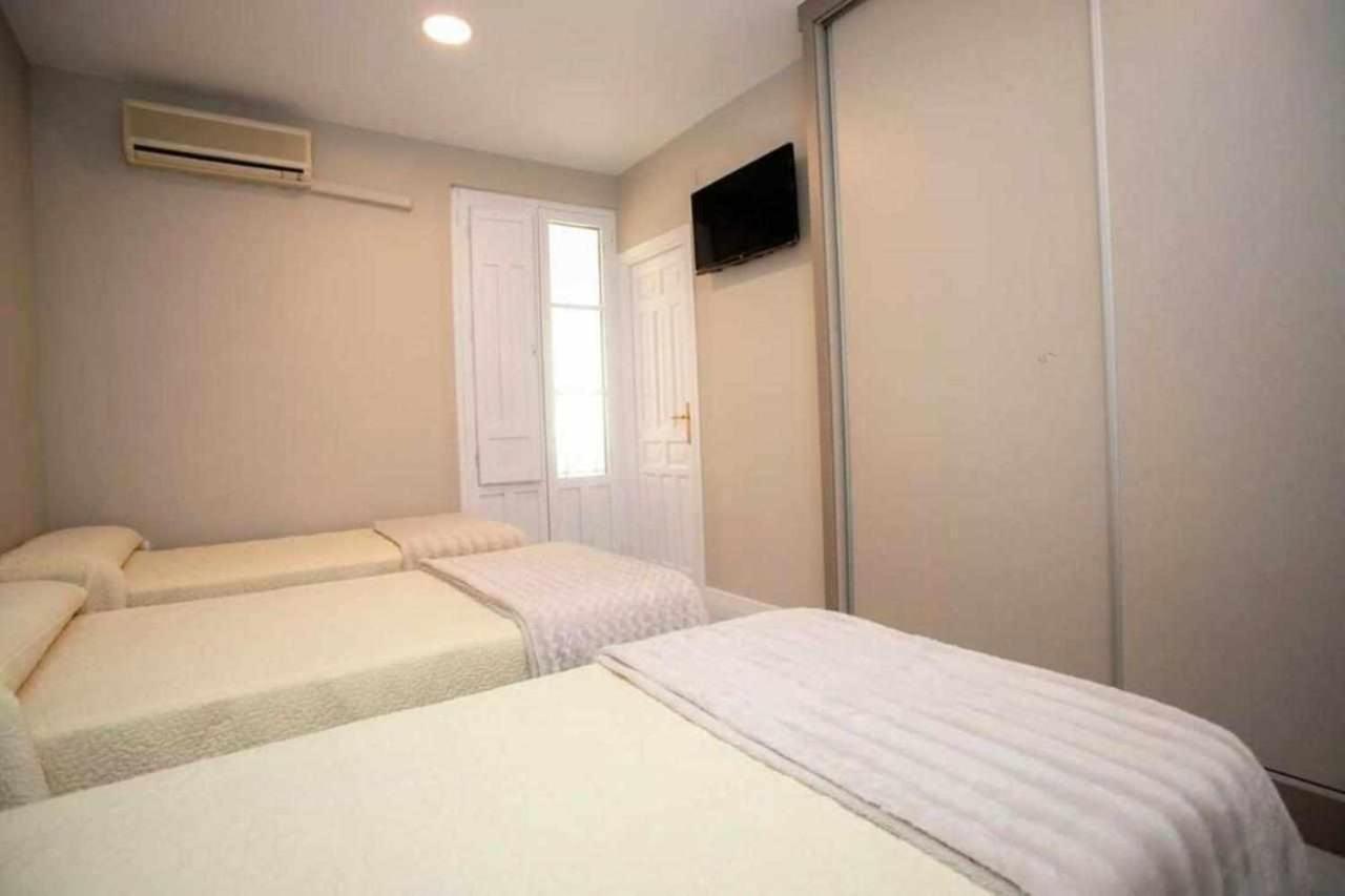 Hotel Viena Plaza Nueva Granada
