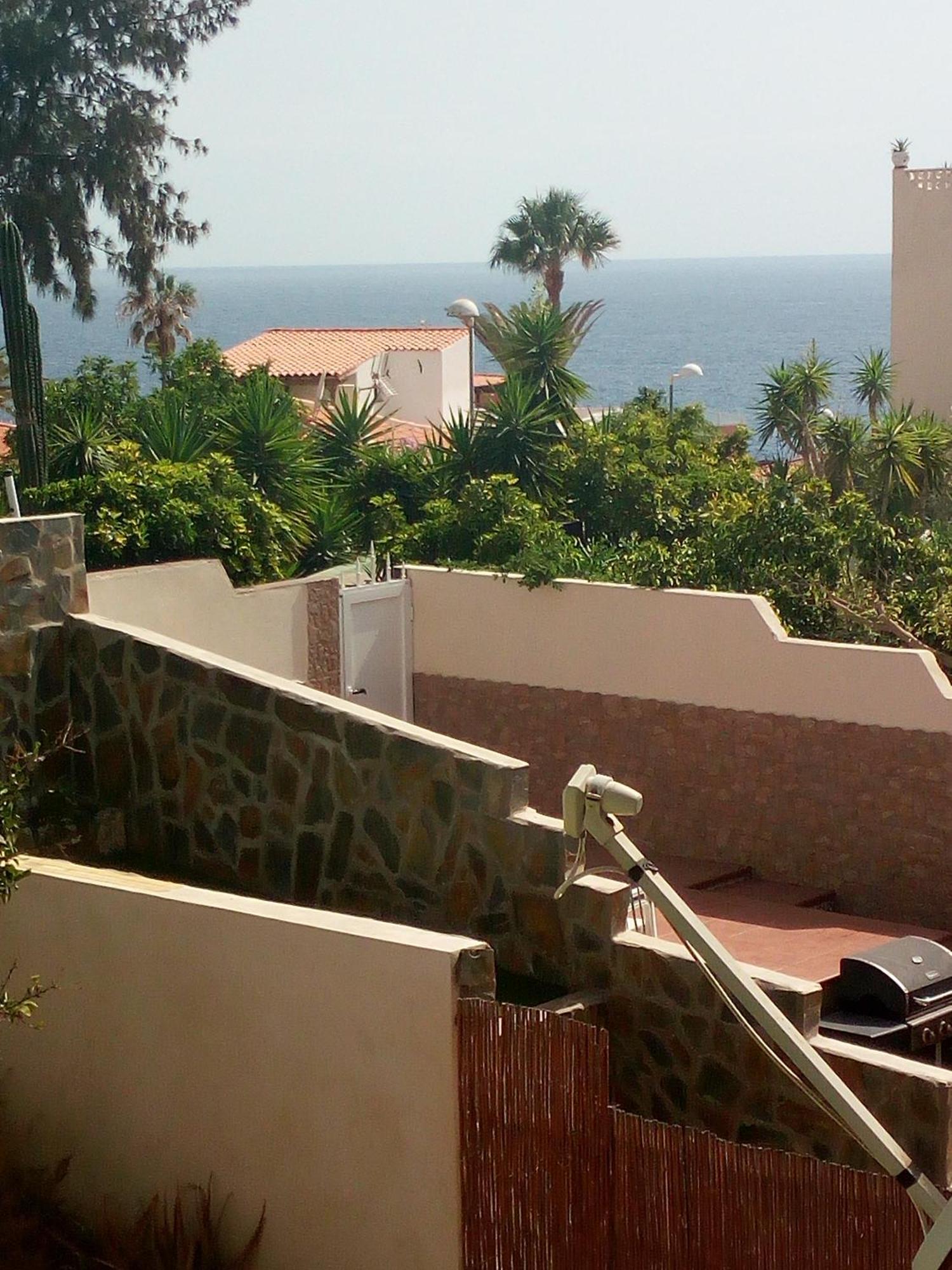 Large Loft Sueno Azul Ocean View Callao Salvaje
