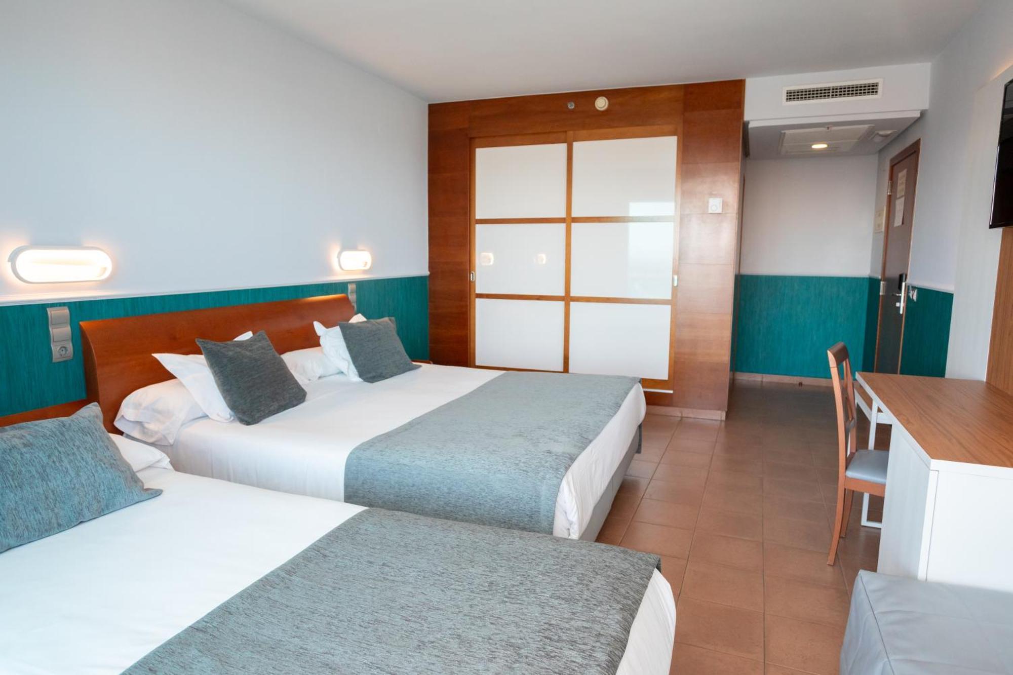 Cibeles Playa Hotel